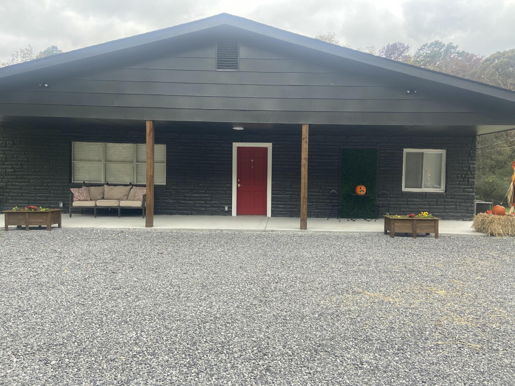 9151 Dallas Hollow Road