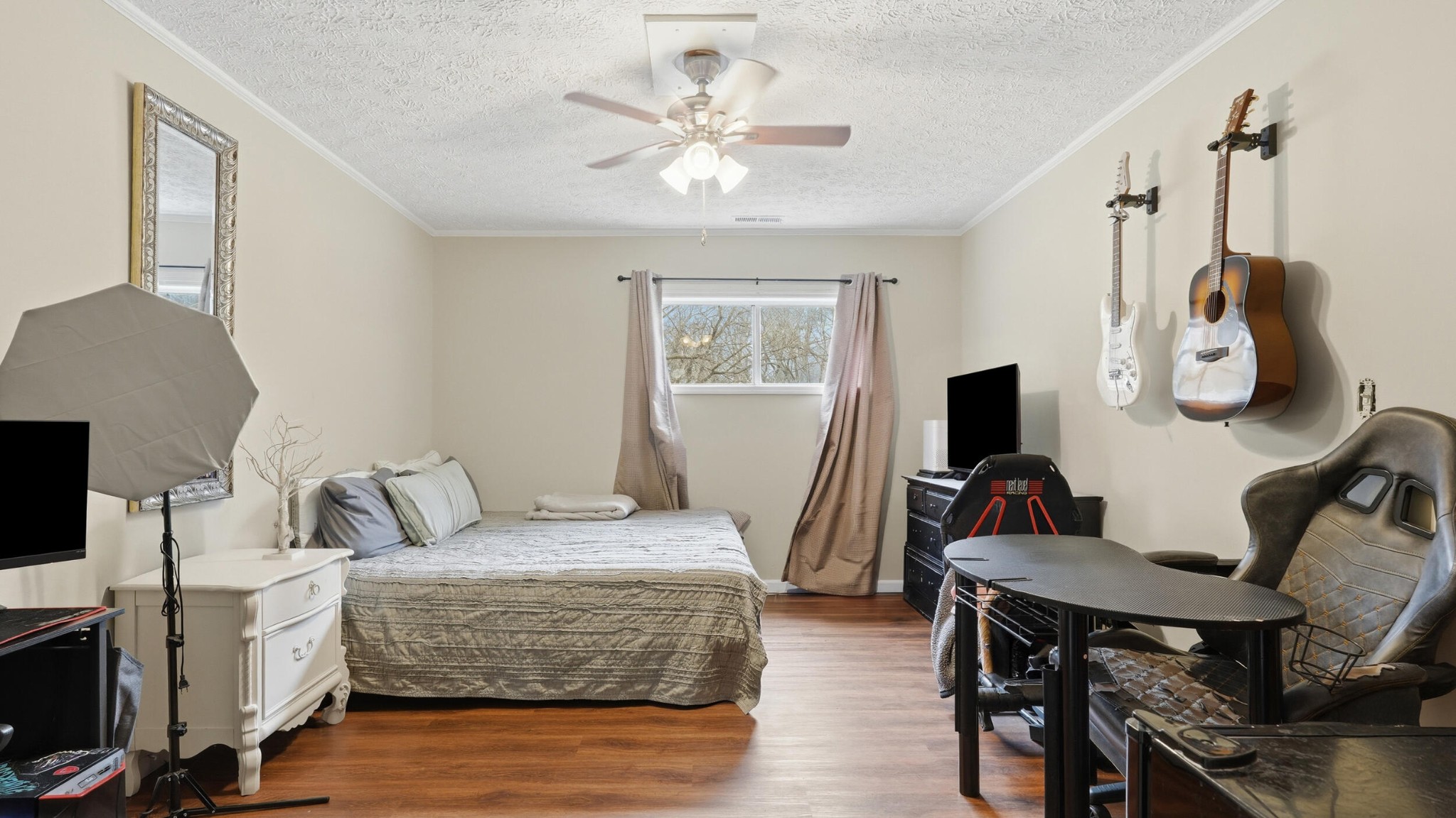 9151 Dallas Hollow Road