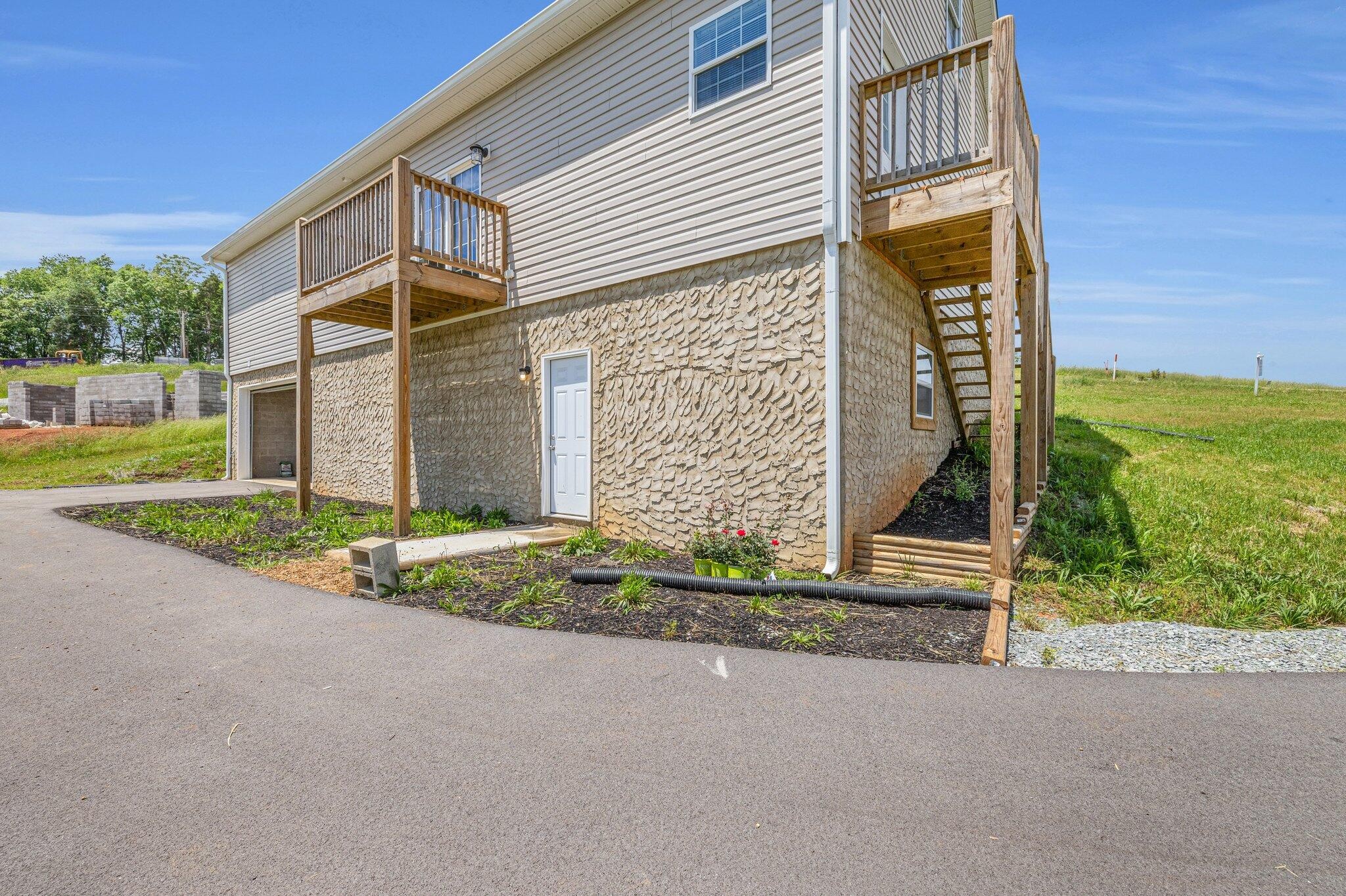 185 Waters Edge Drive