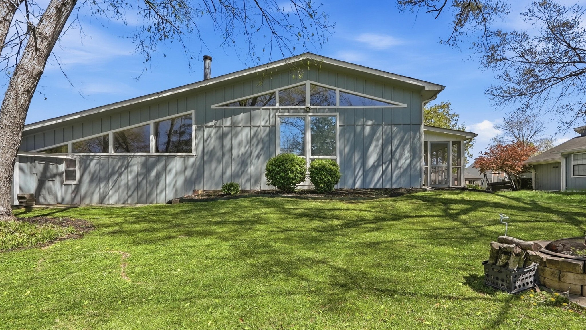 1278 Village Green Drive