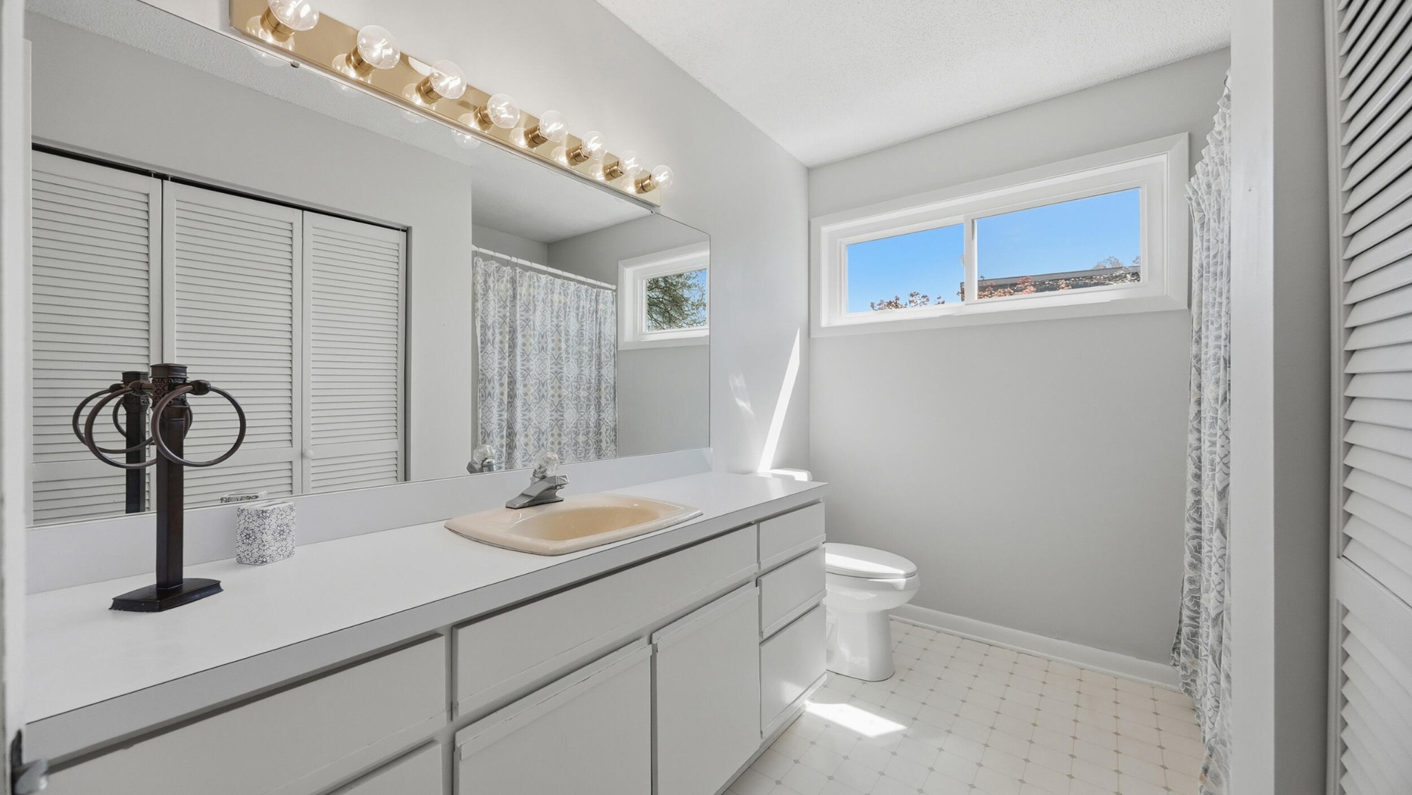 1278 Village Green Drive