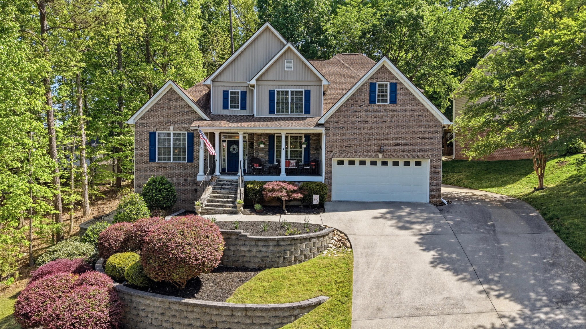 1782 Sterling Point, NW