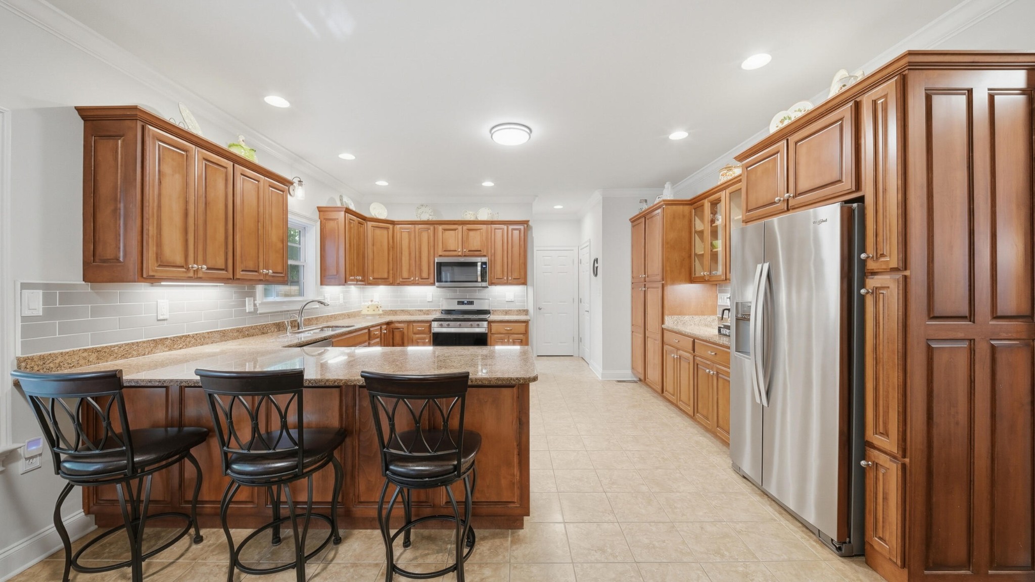 1782 Sterling Point, NW