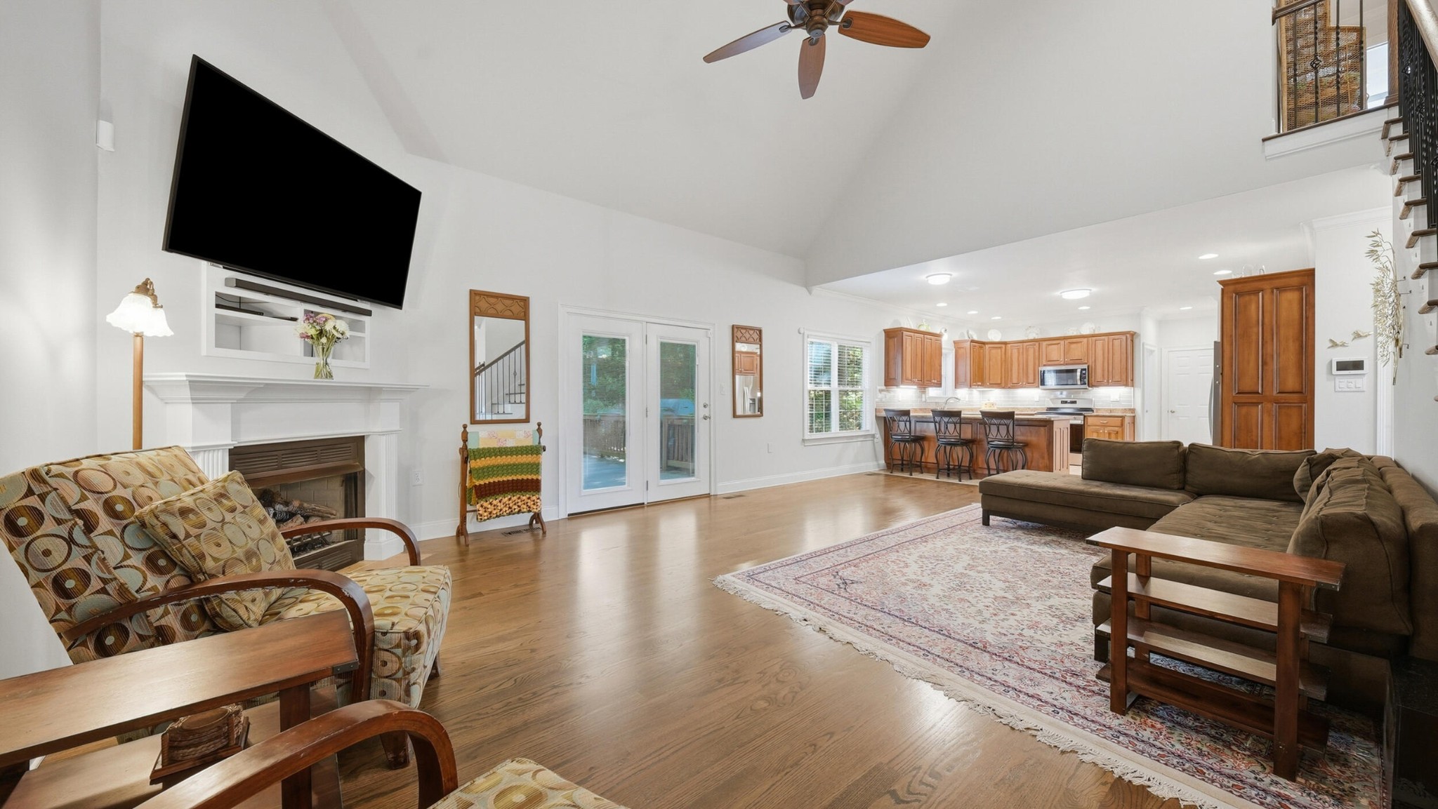 1782 Sterling Point, NW