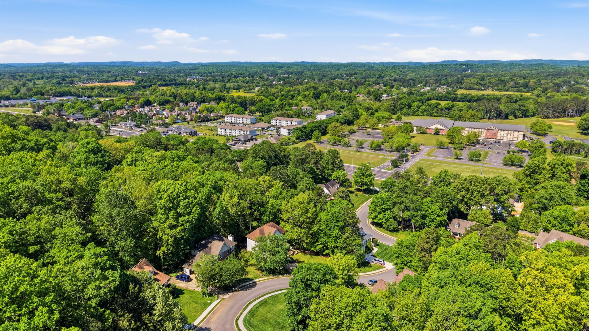 1782 Sterling Point, NW