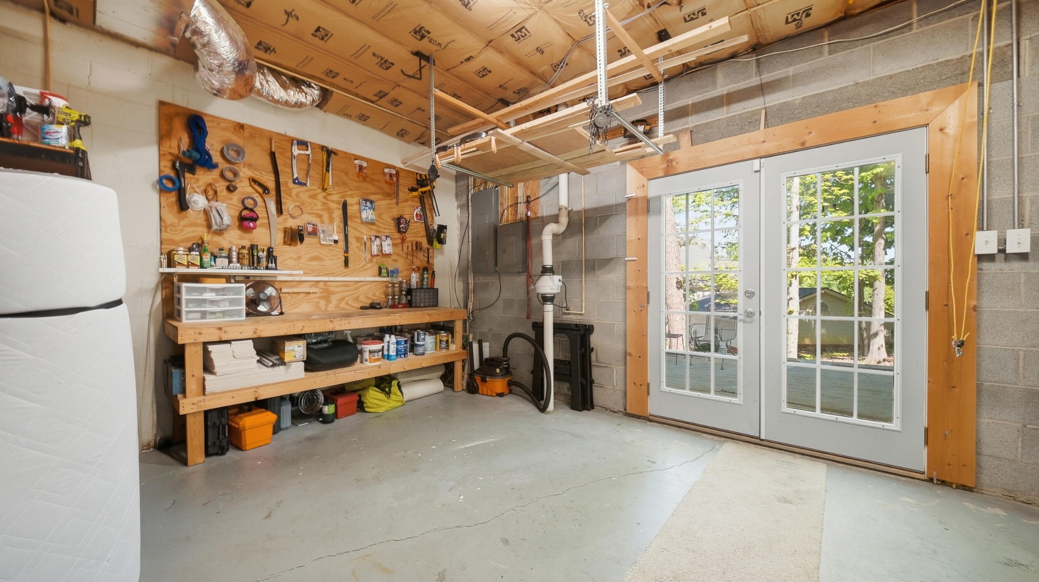 1782 Sterling Point, NW