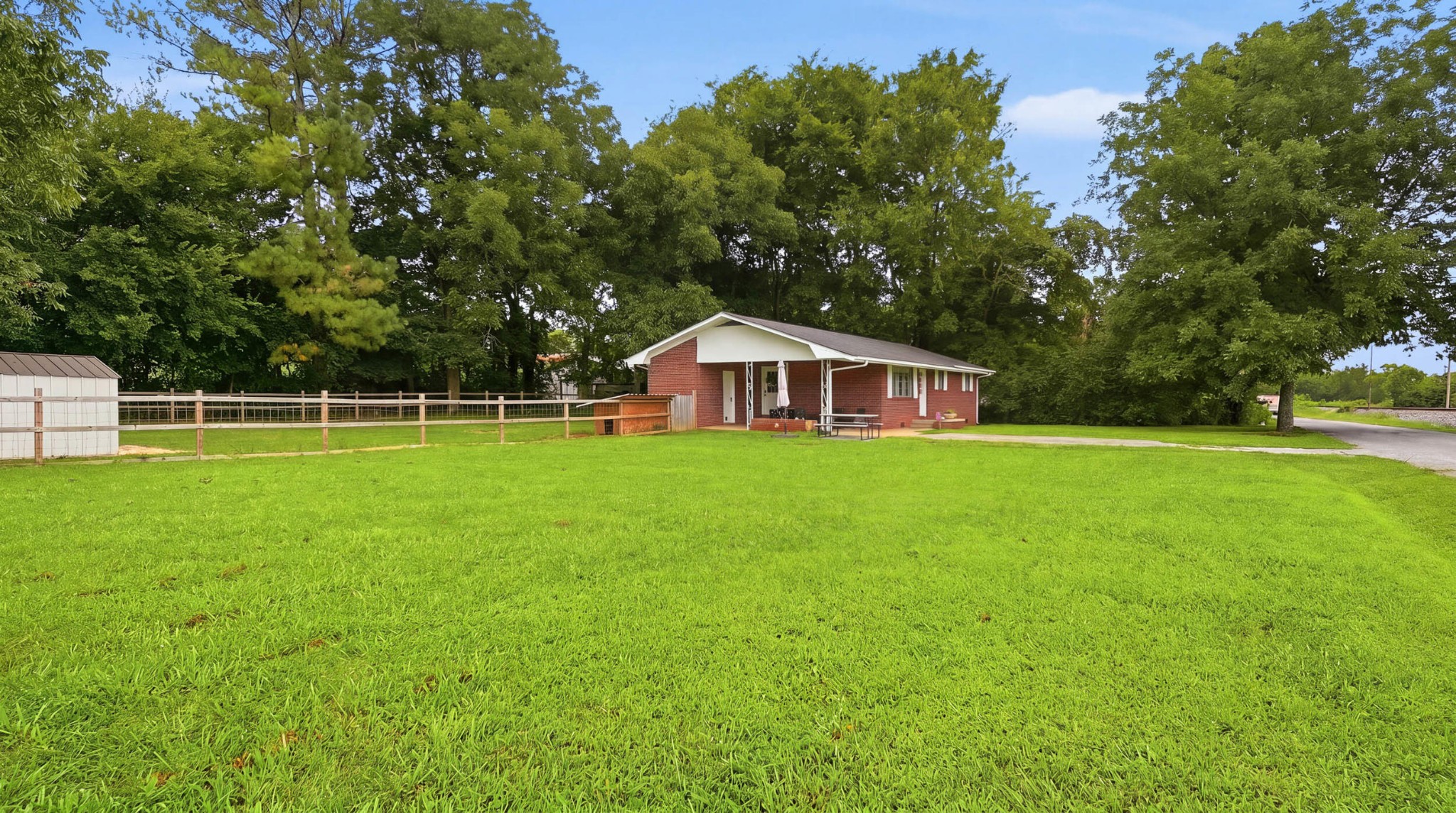 738 County Road