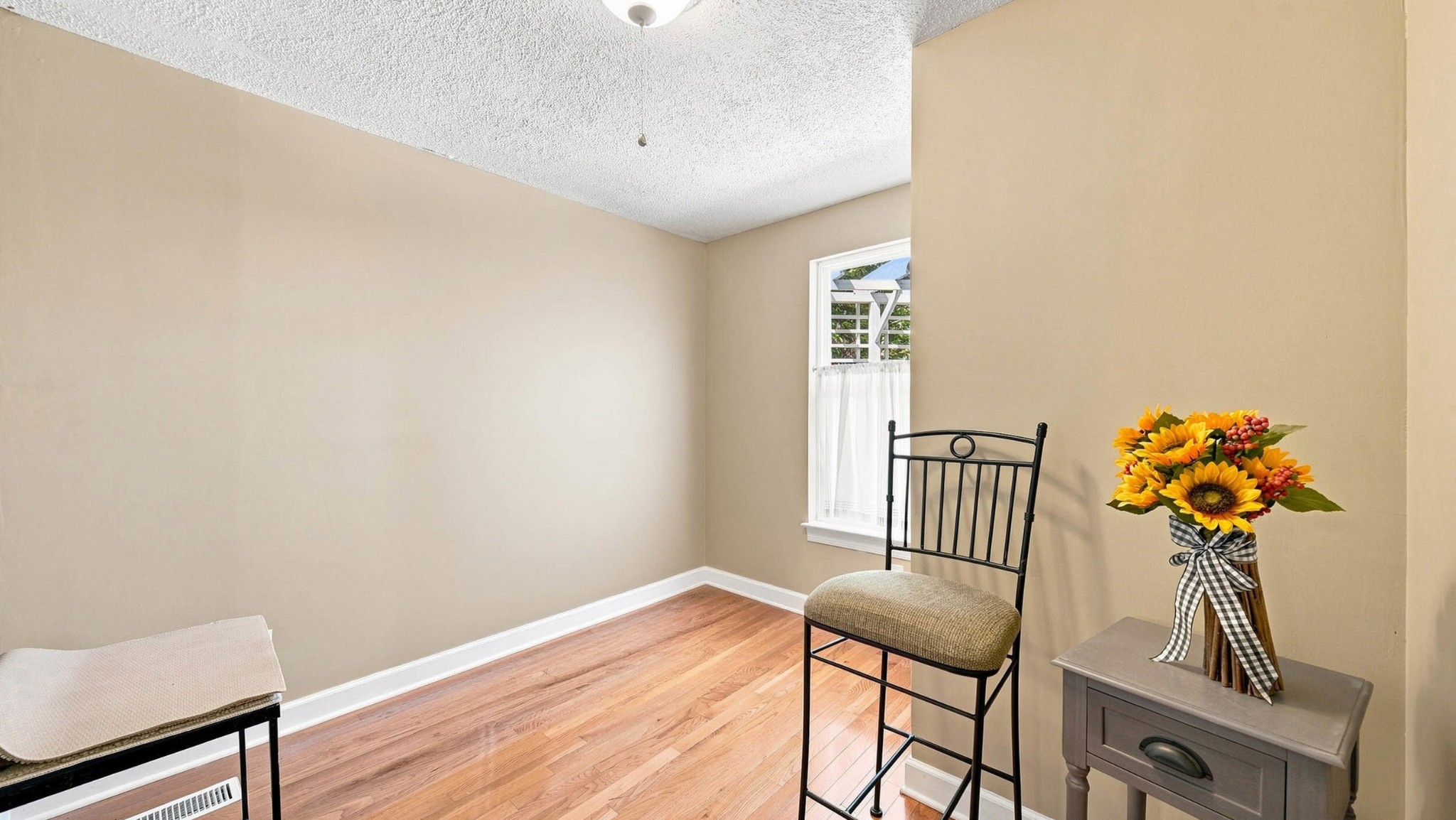 14310 Bluffview Drive