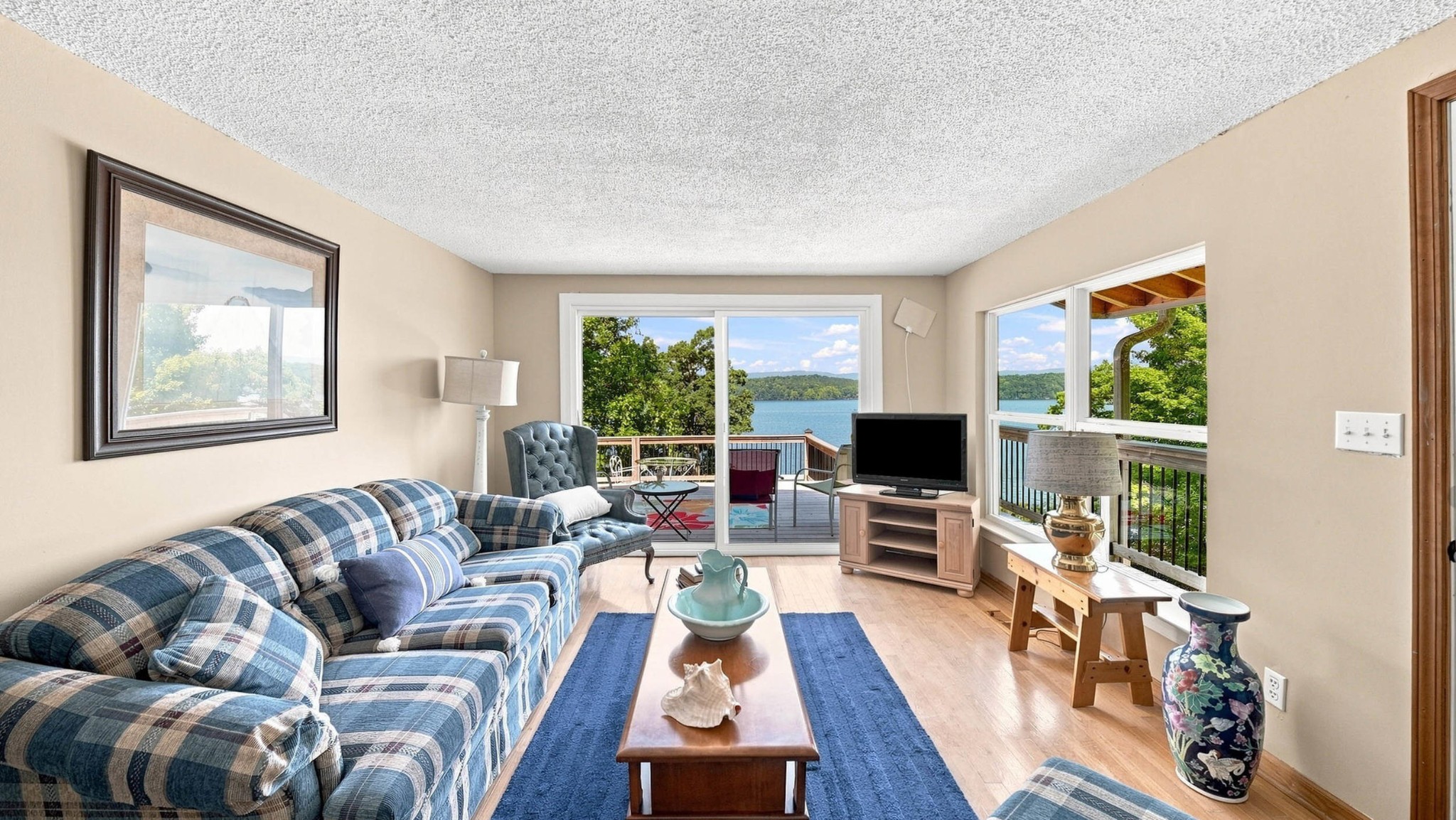 14310 Bluffview Drive