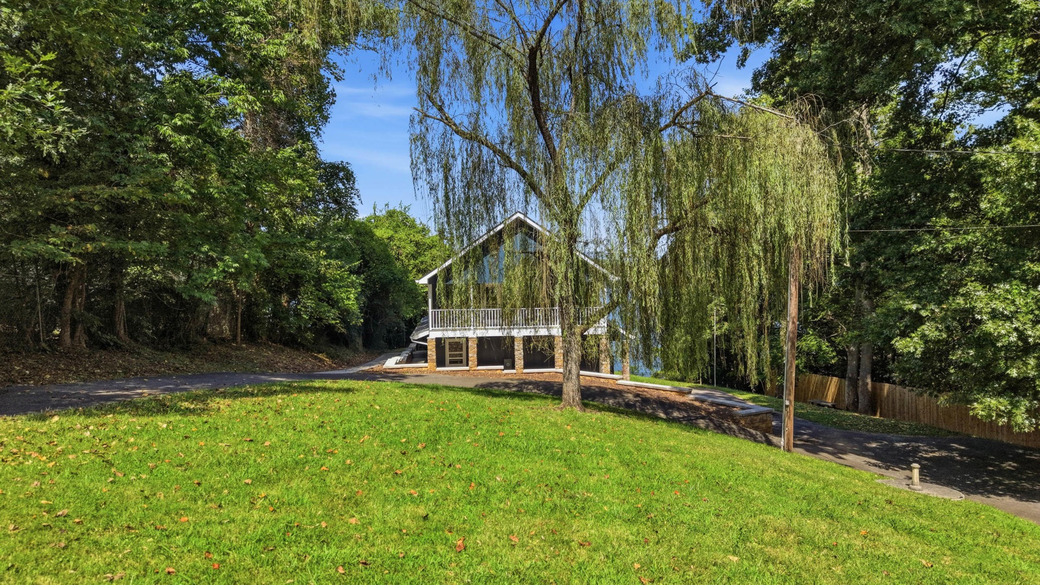14310 Bluffview Drive