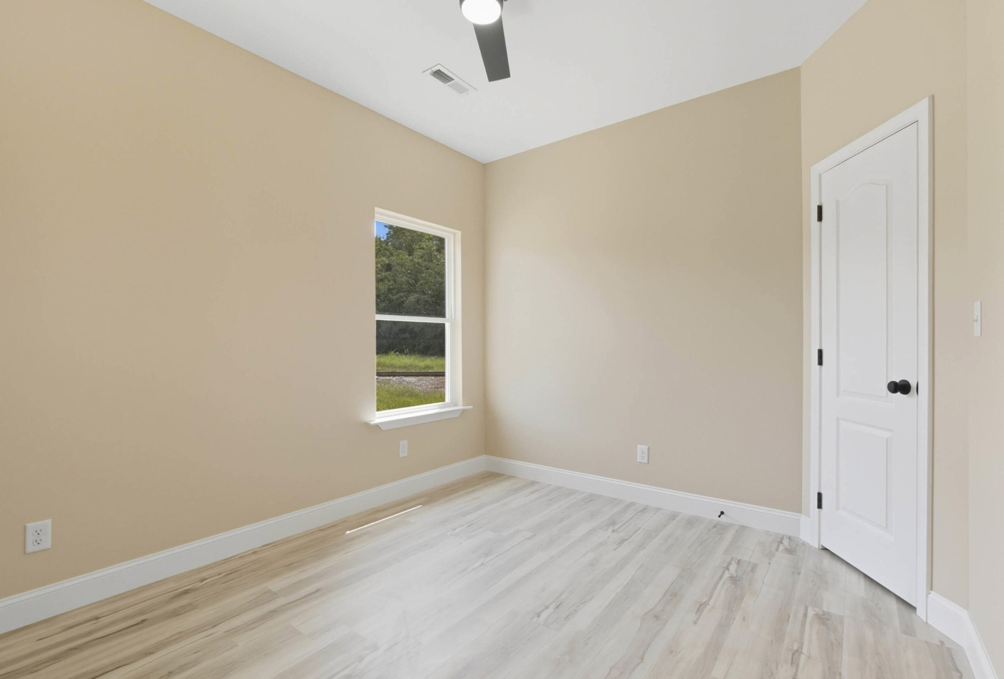 18081810 Ocoee Street