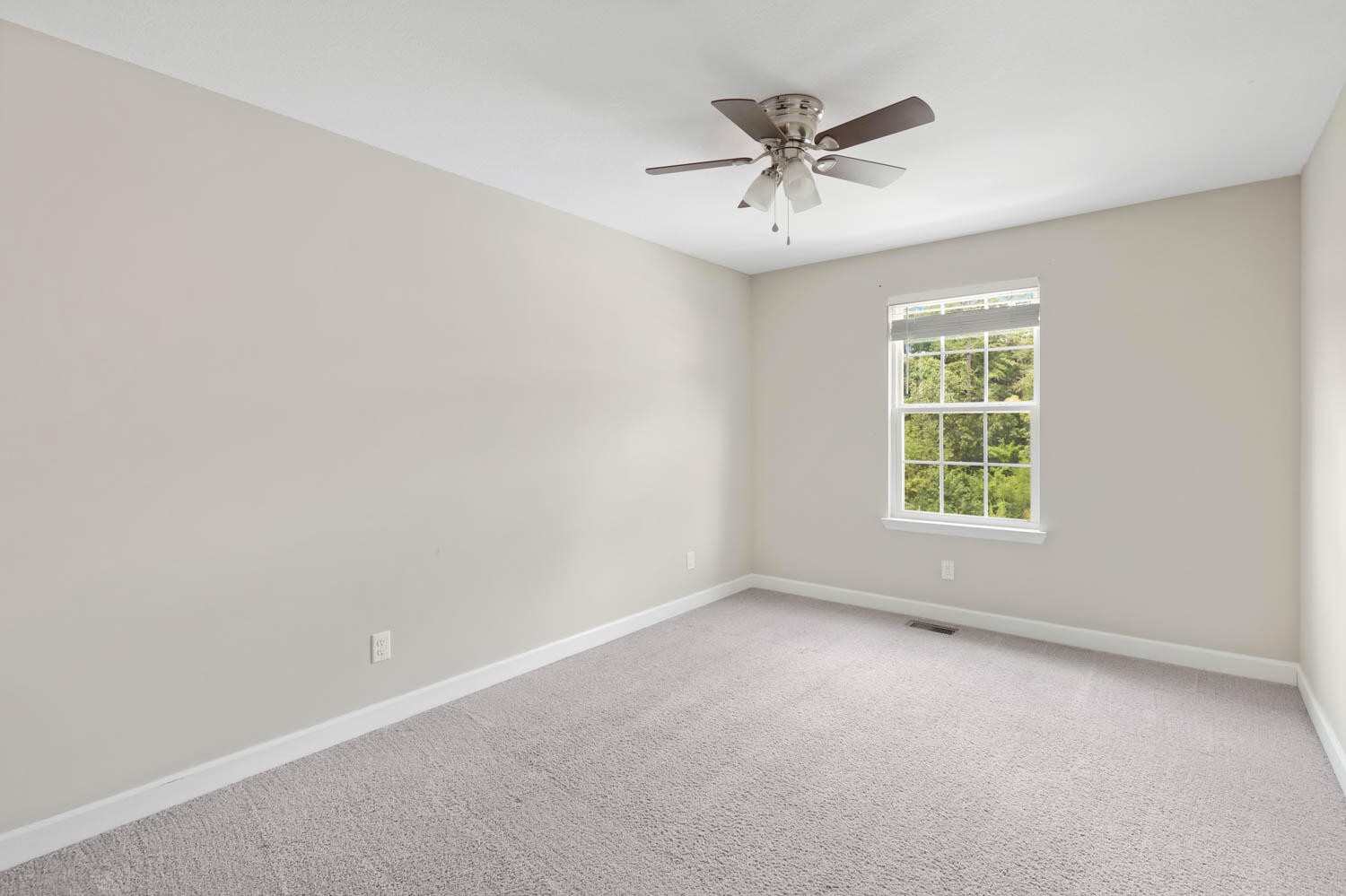 1758 Short Leaf Lane