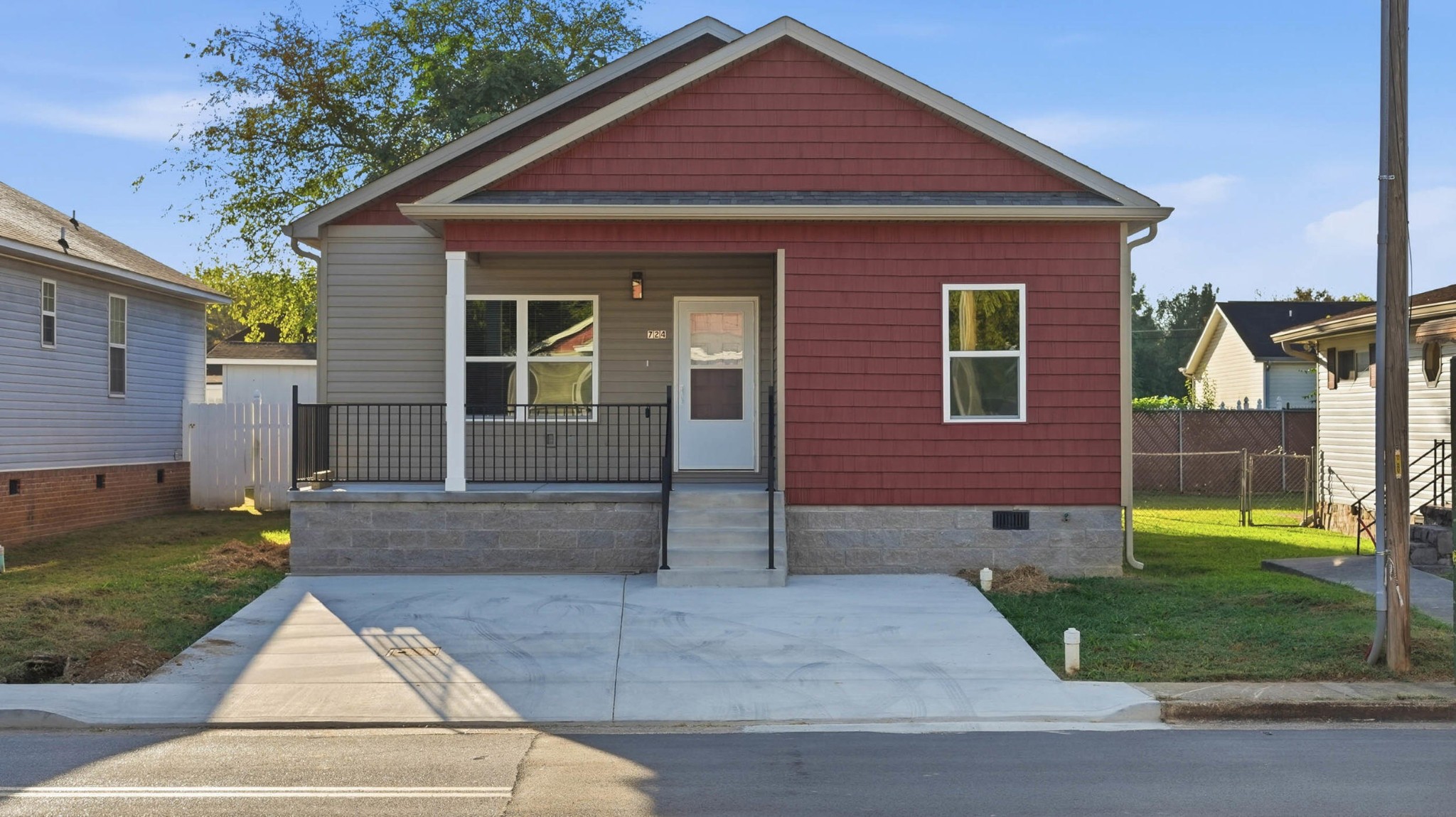 724 N Highland Park Avenue