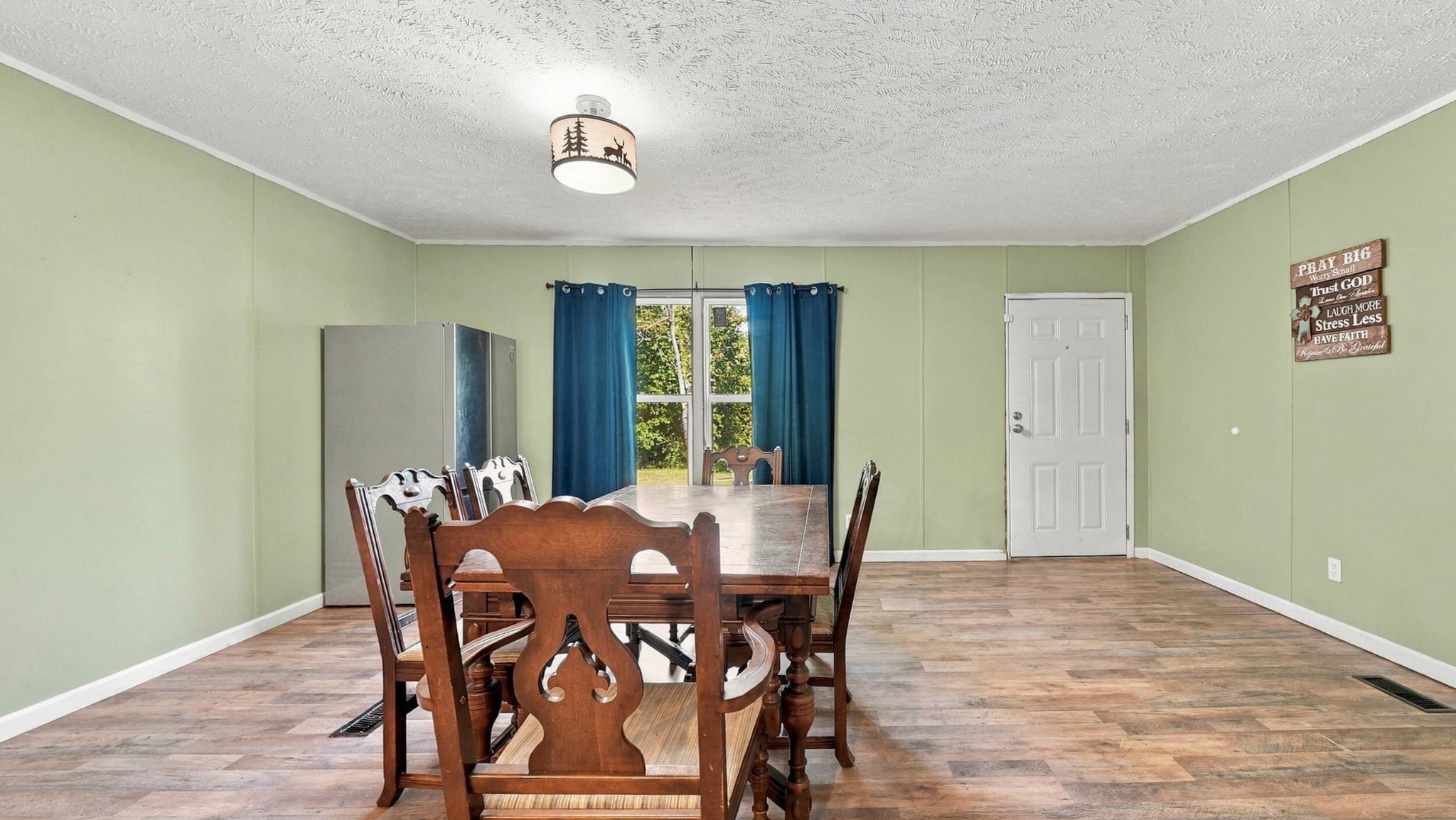 437 Sterling Road