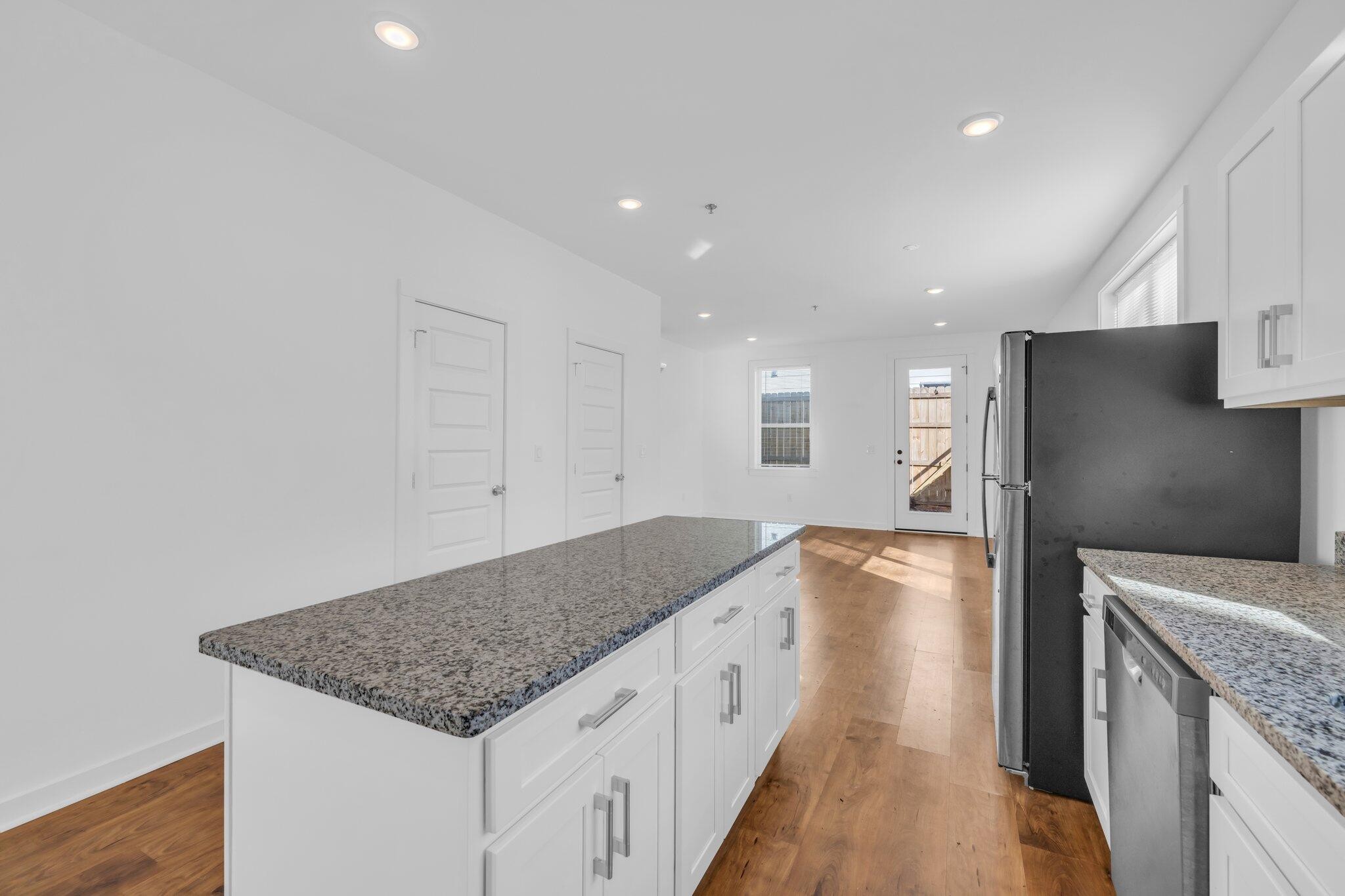 15001502 E 13th Street