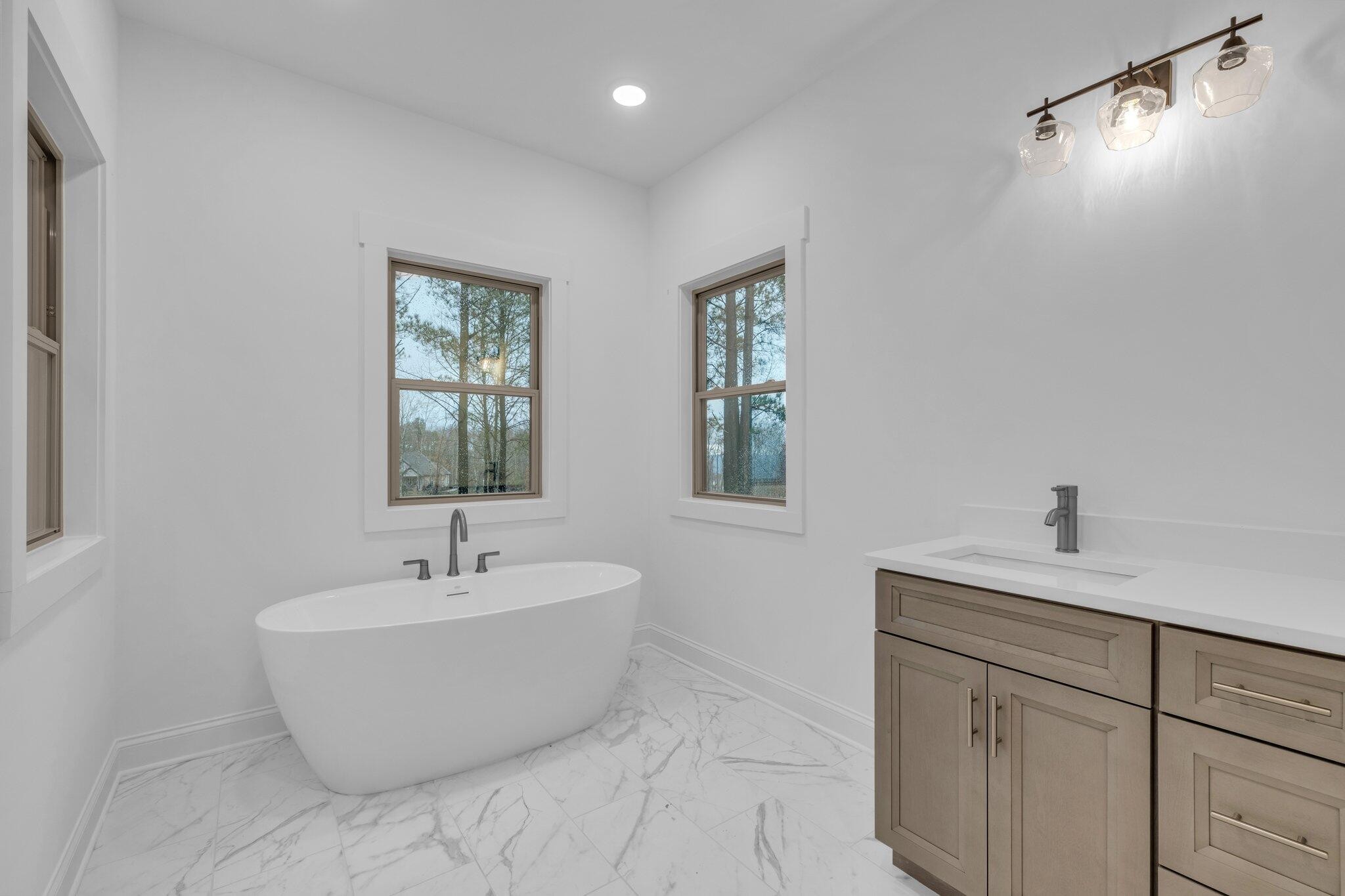 1075 Cumberland Circle