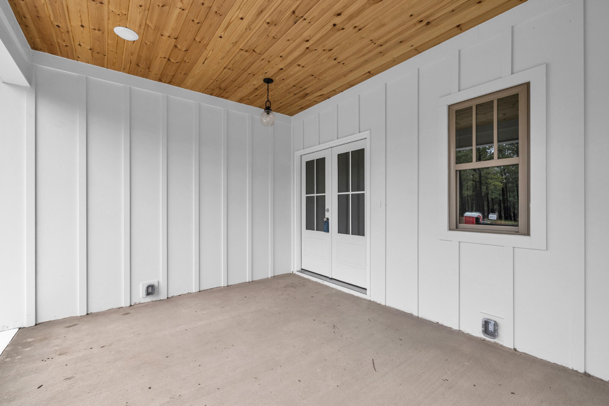 1075 Cumberland Circle