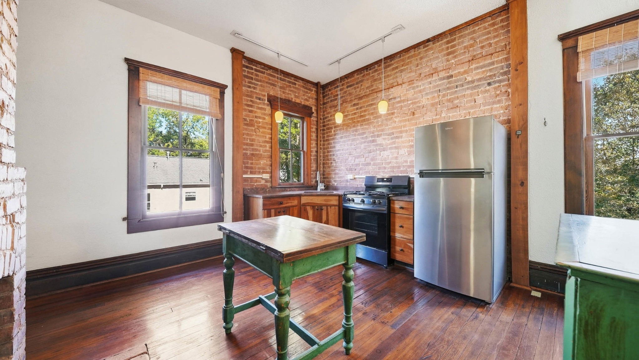 534 Central Avenue