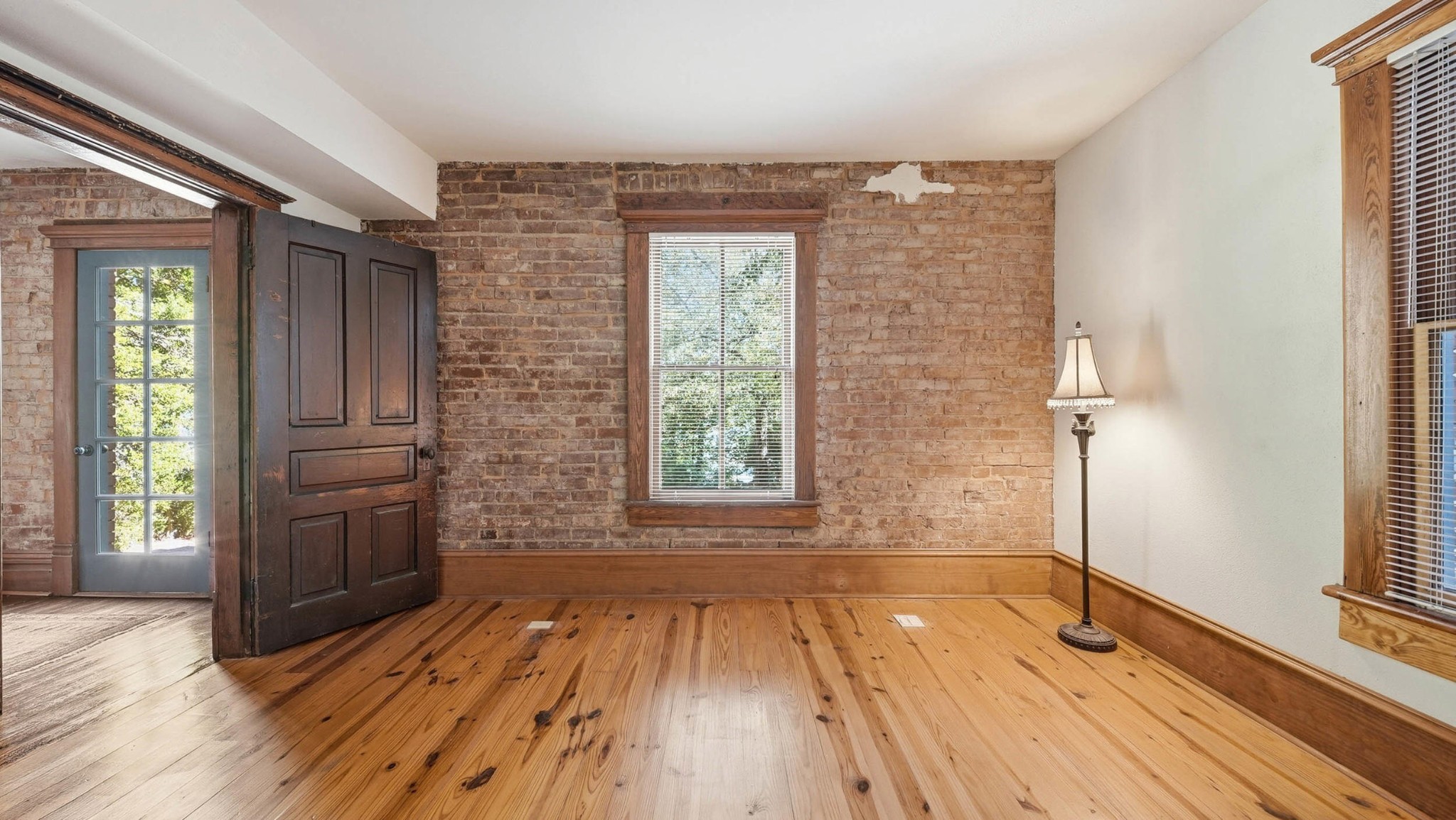 534 Central Avenue