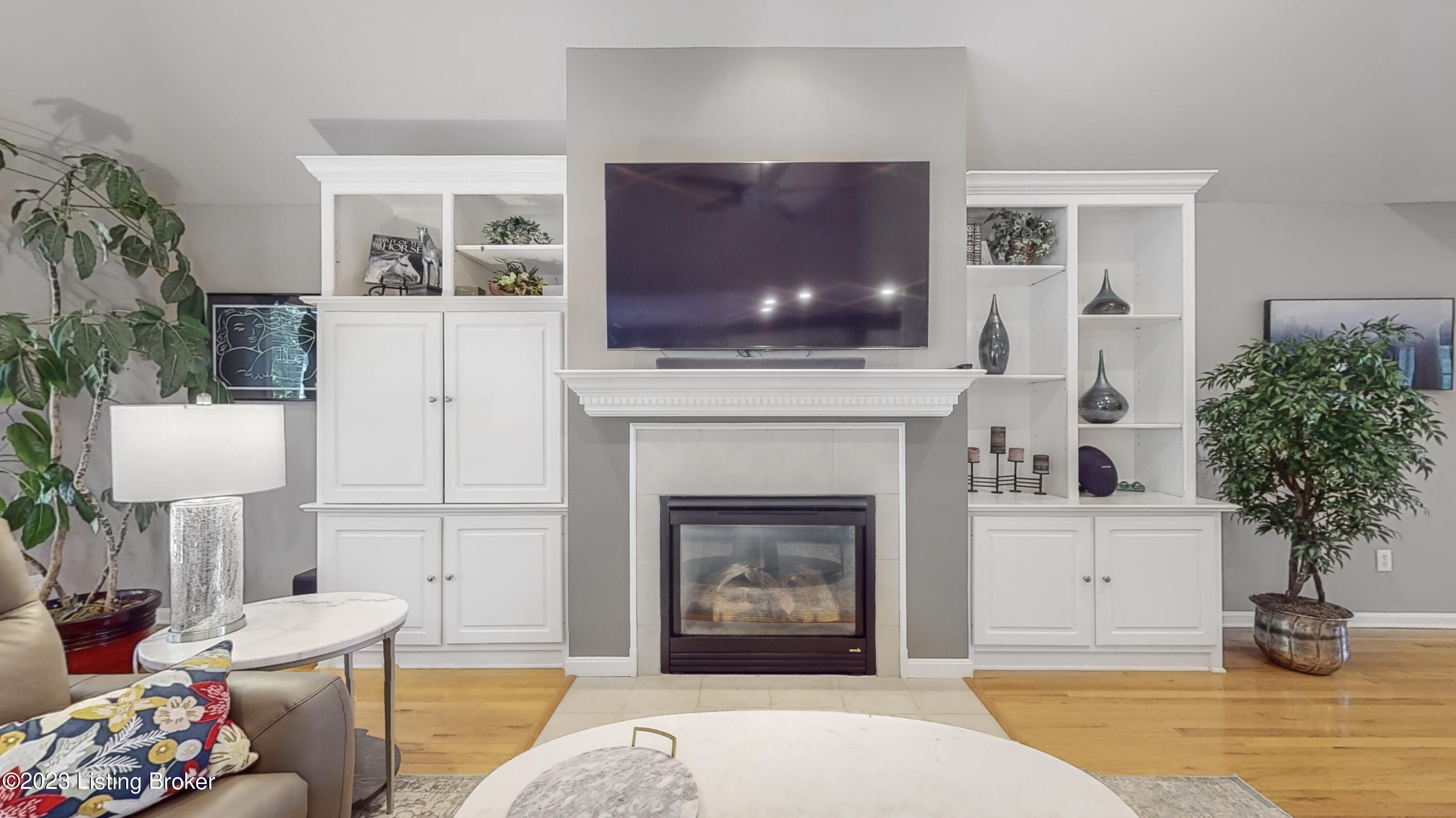 14505 Hearthside Ct