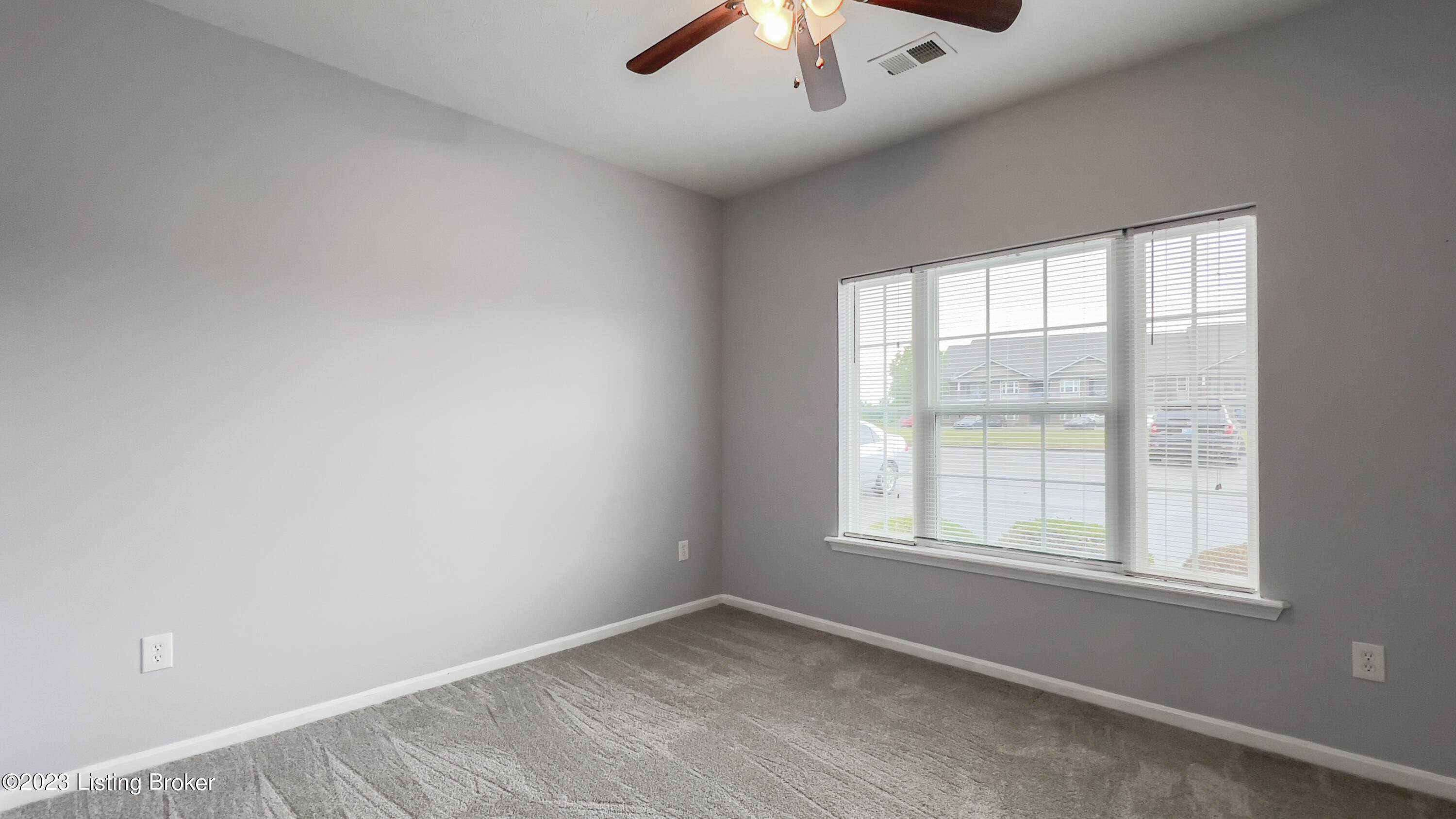 9402 Clubview Dr, 101