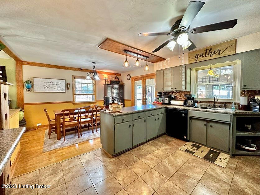 8004 White Cedar Dr