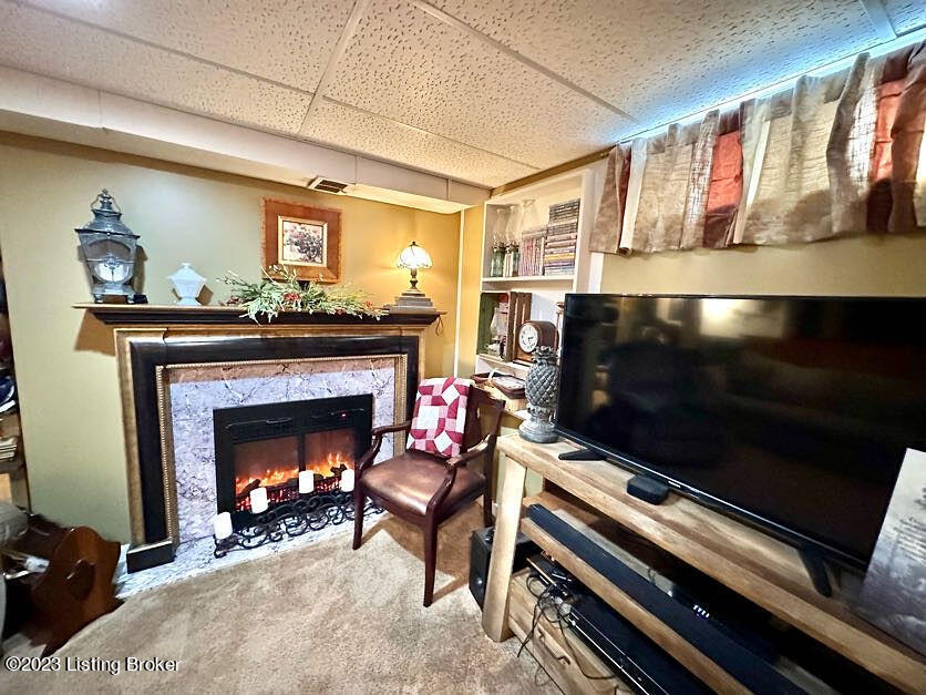 8004 White Cedar Dr