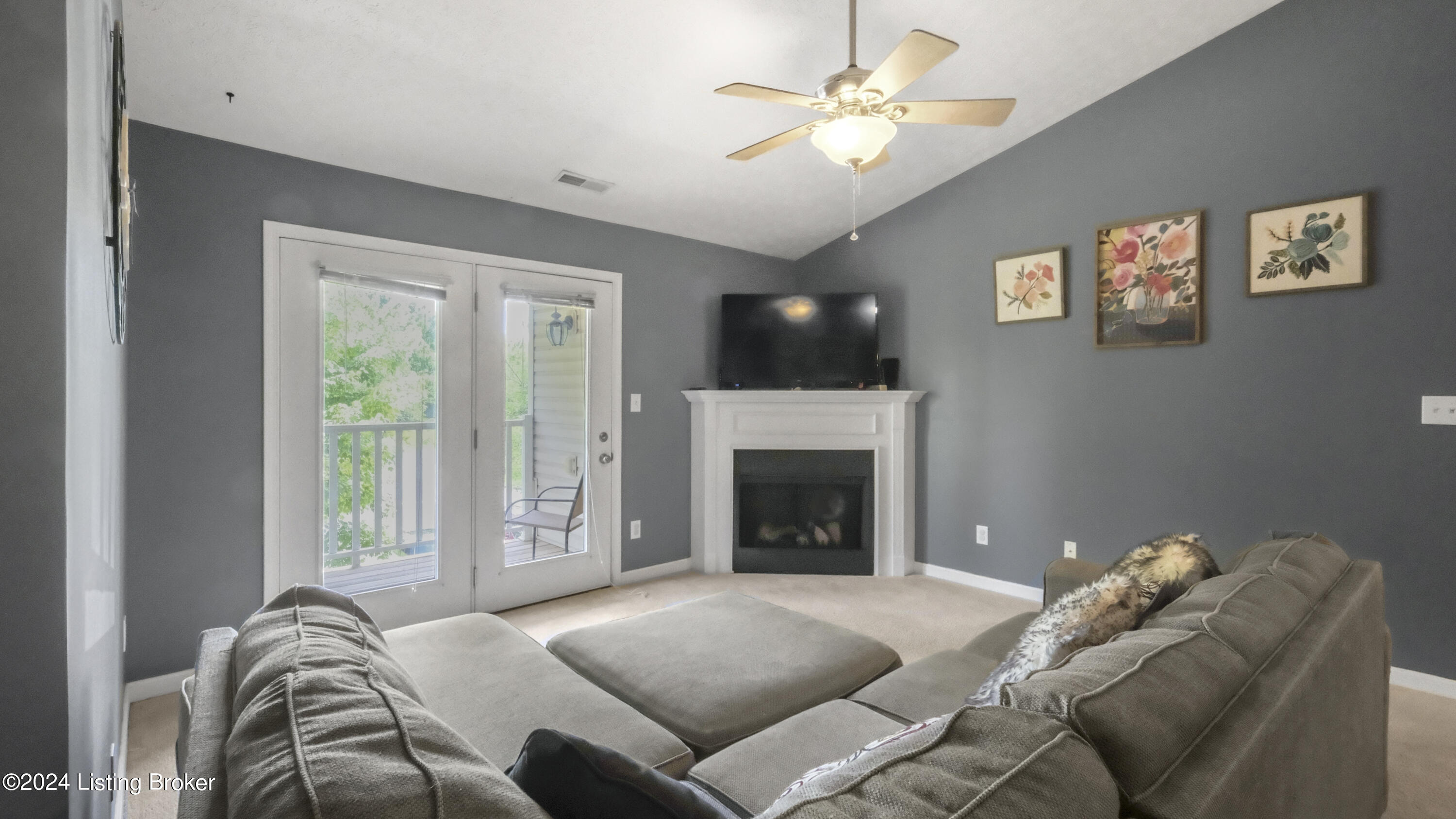 9419 Magnolia Ridge Dr, 204