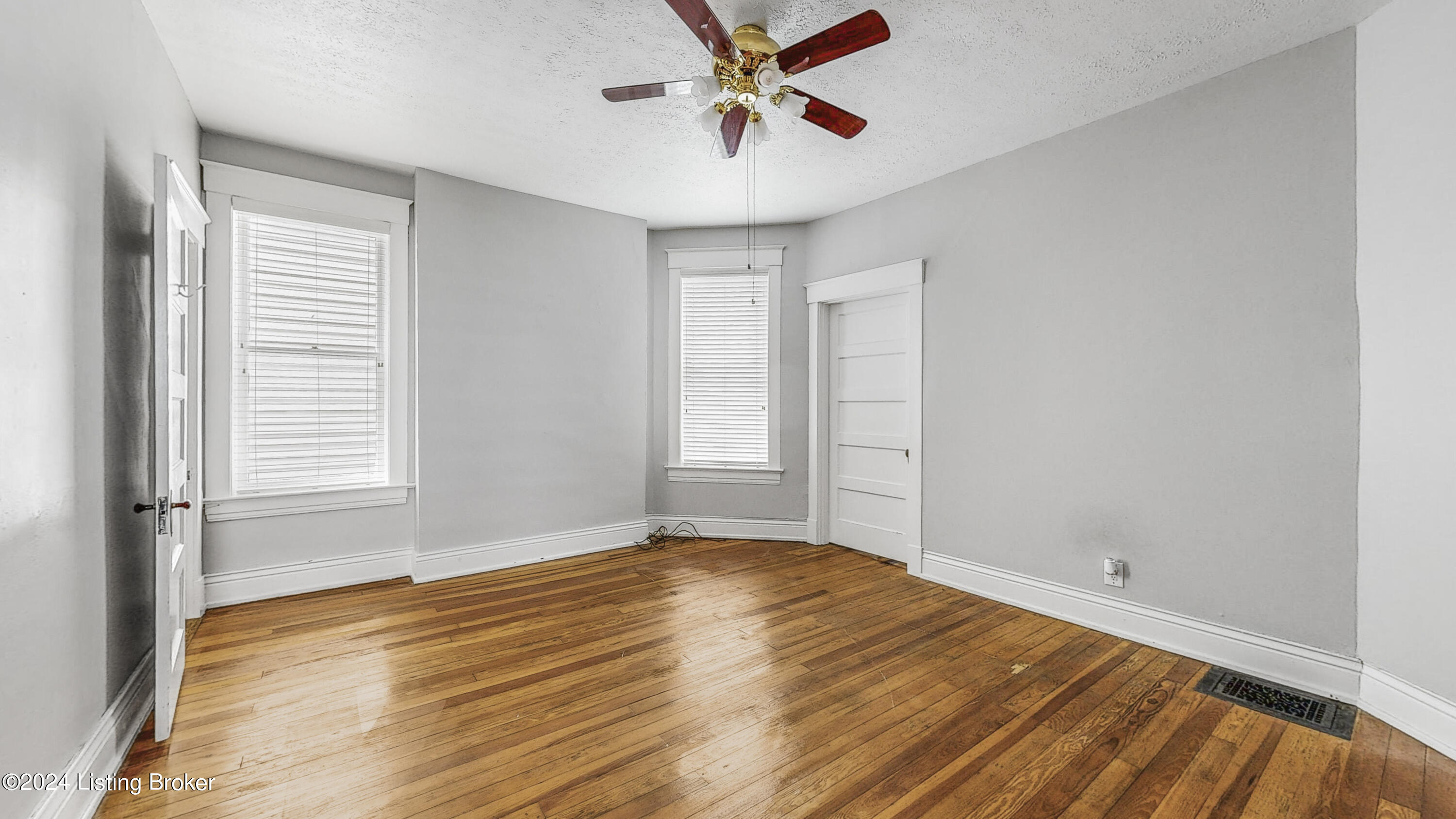 1430 Highland Ave