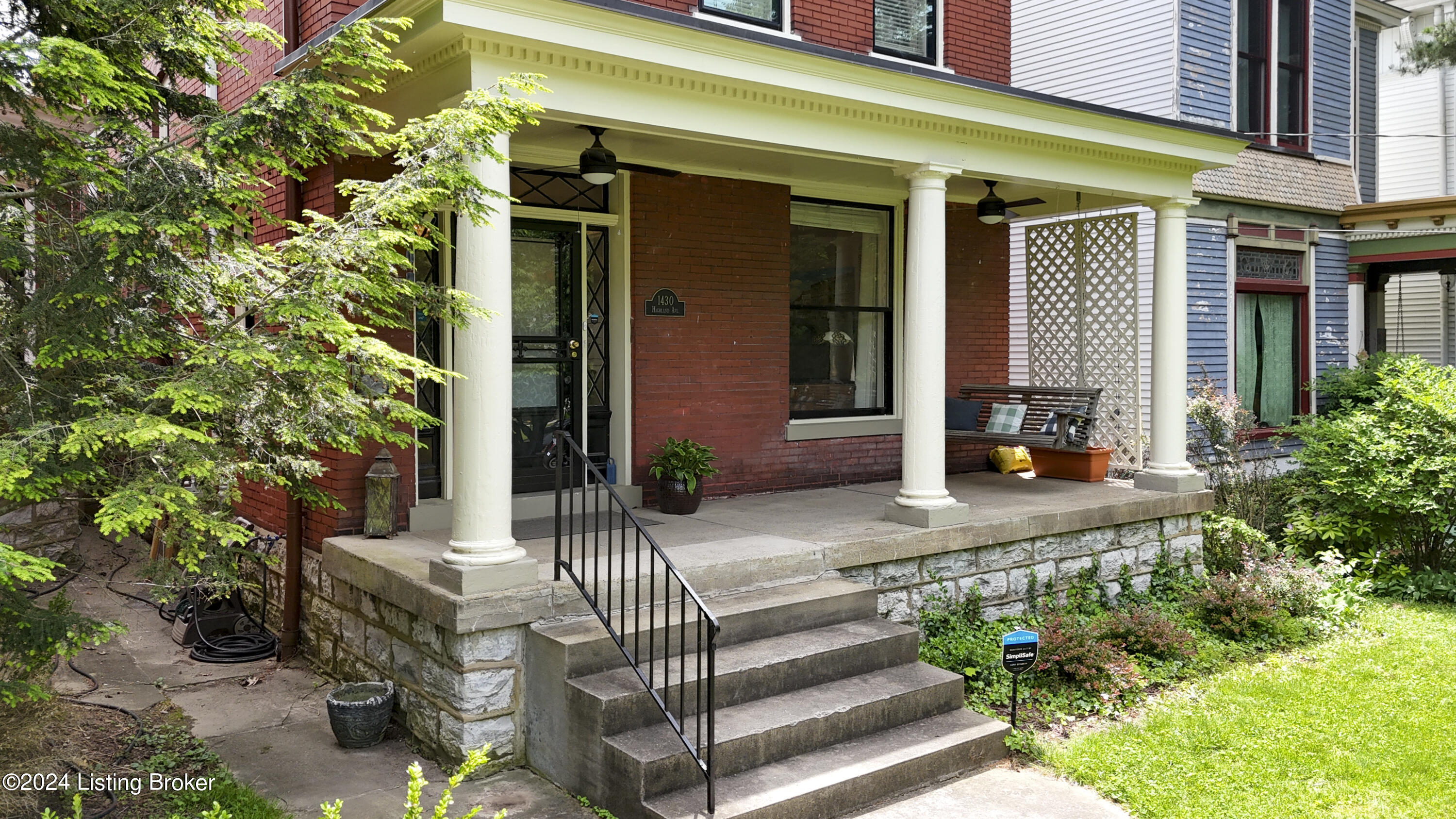 1430 Highland Ave