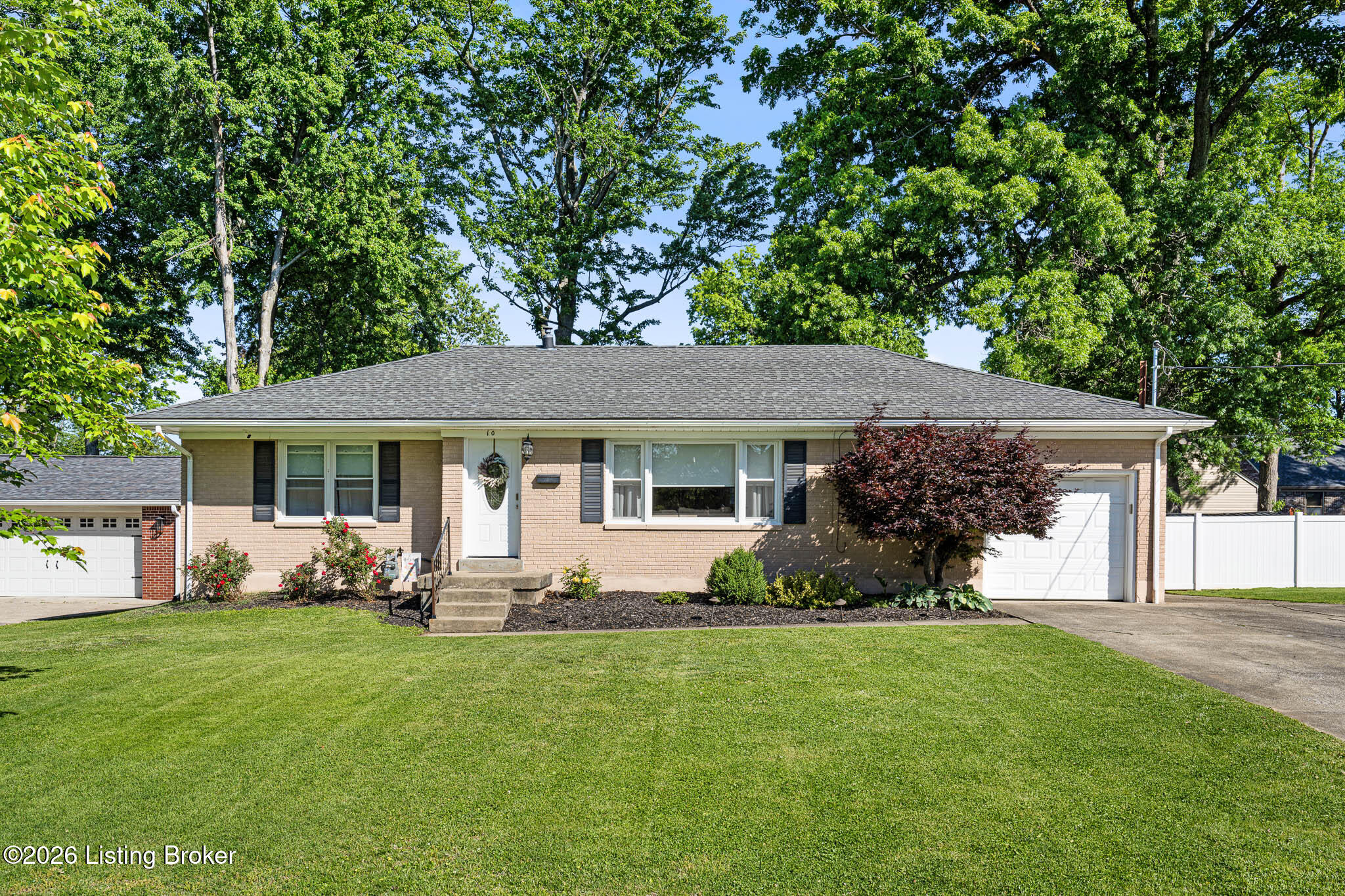 10 Cardwell Way