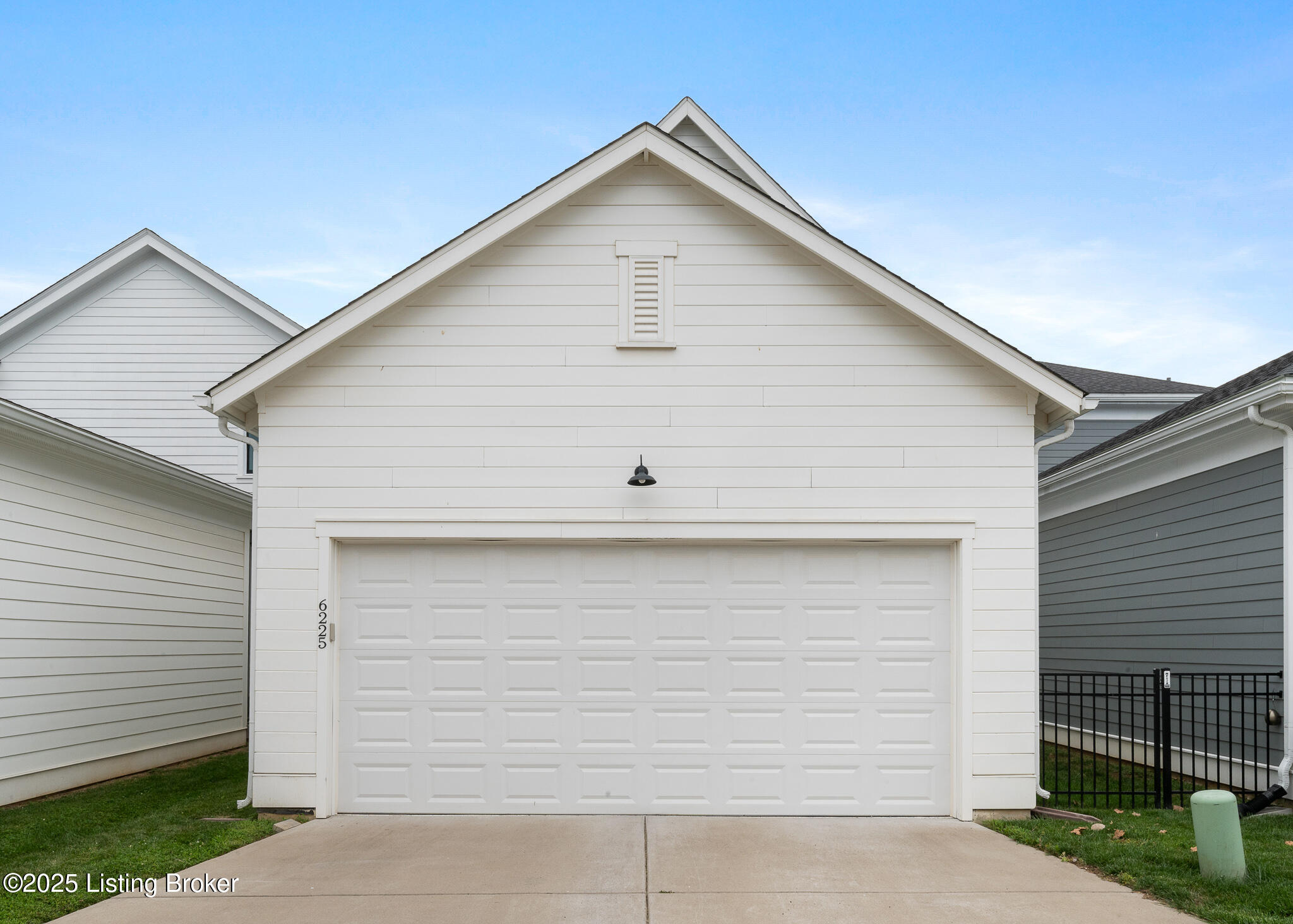 6225 Mistflower Cir