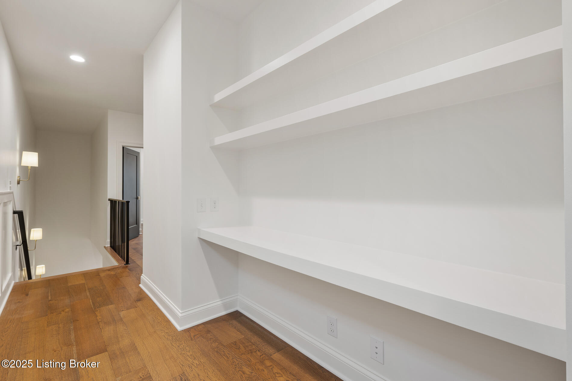 6225 Mistflower Cir