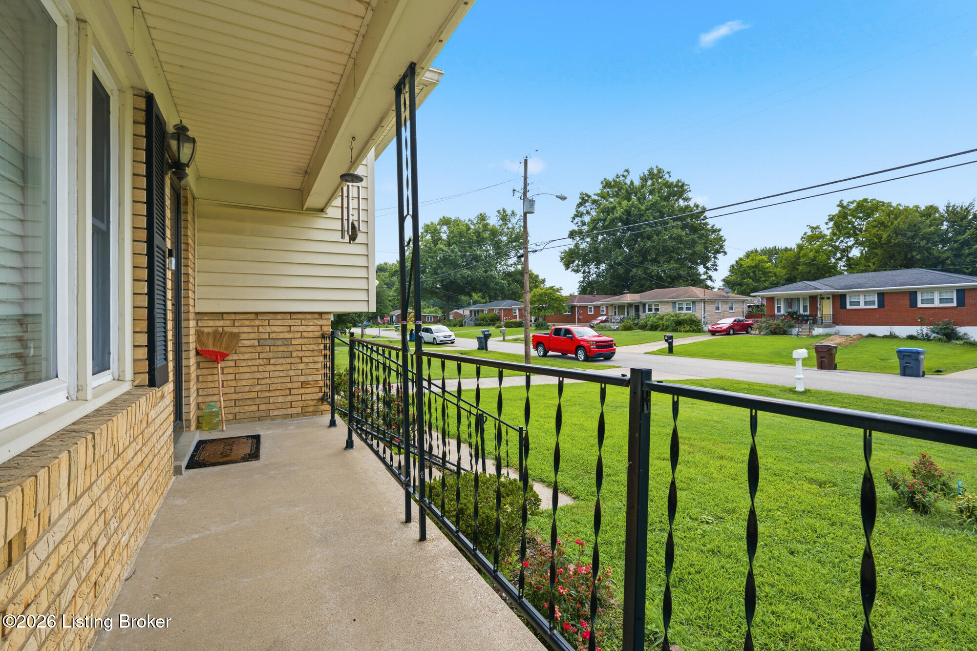 3511 Pineland Dr