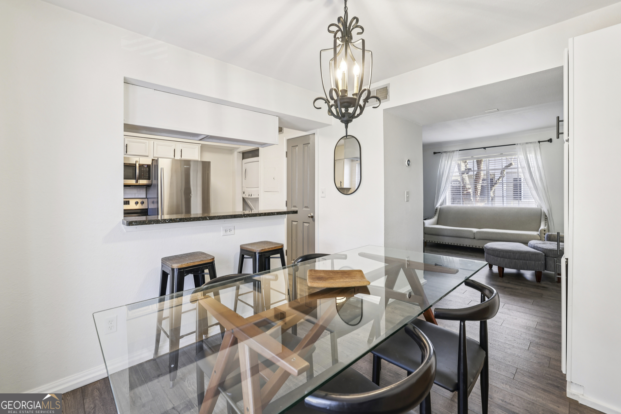 6940 Roswell Road # 21A