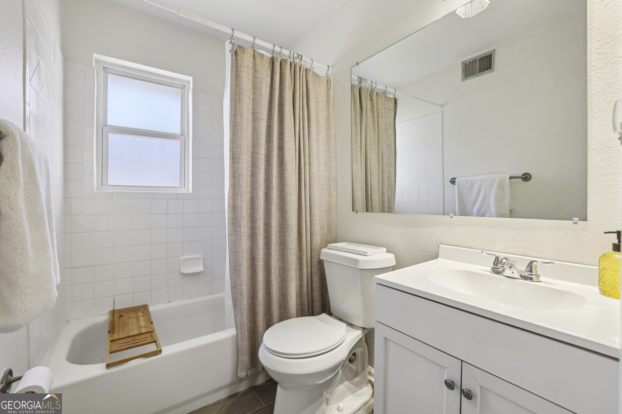 6940 Roswell Road # 21A