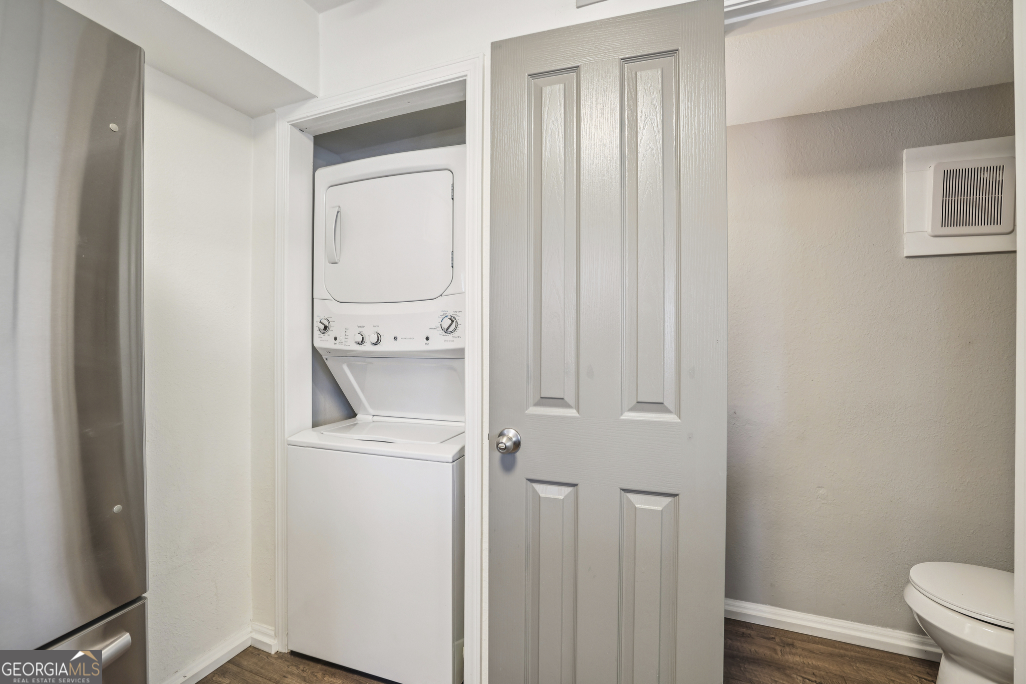 6940 Roswell Road # 21A