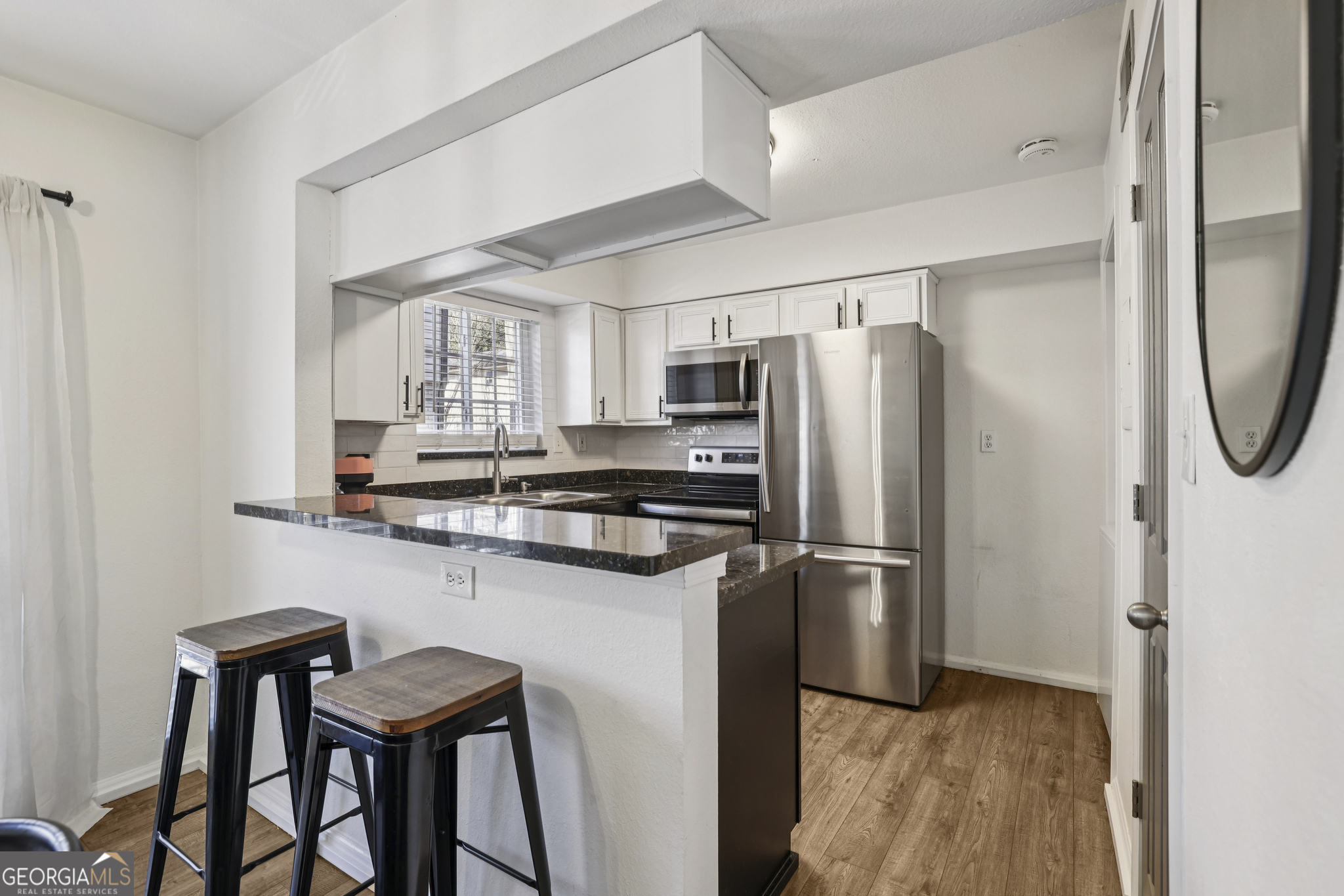 6940 Roswell Road # 21A