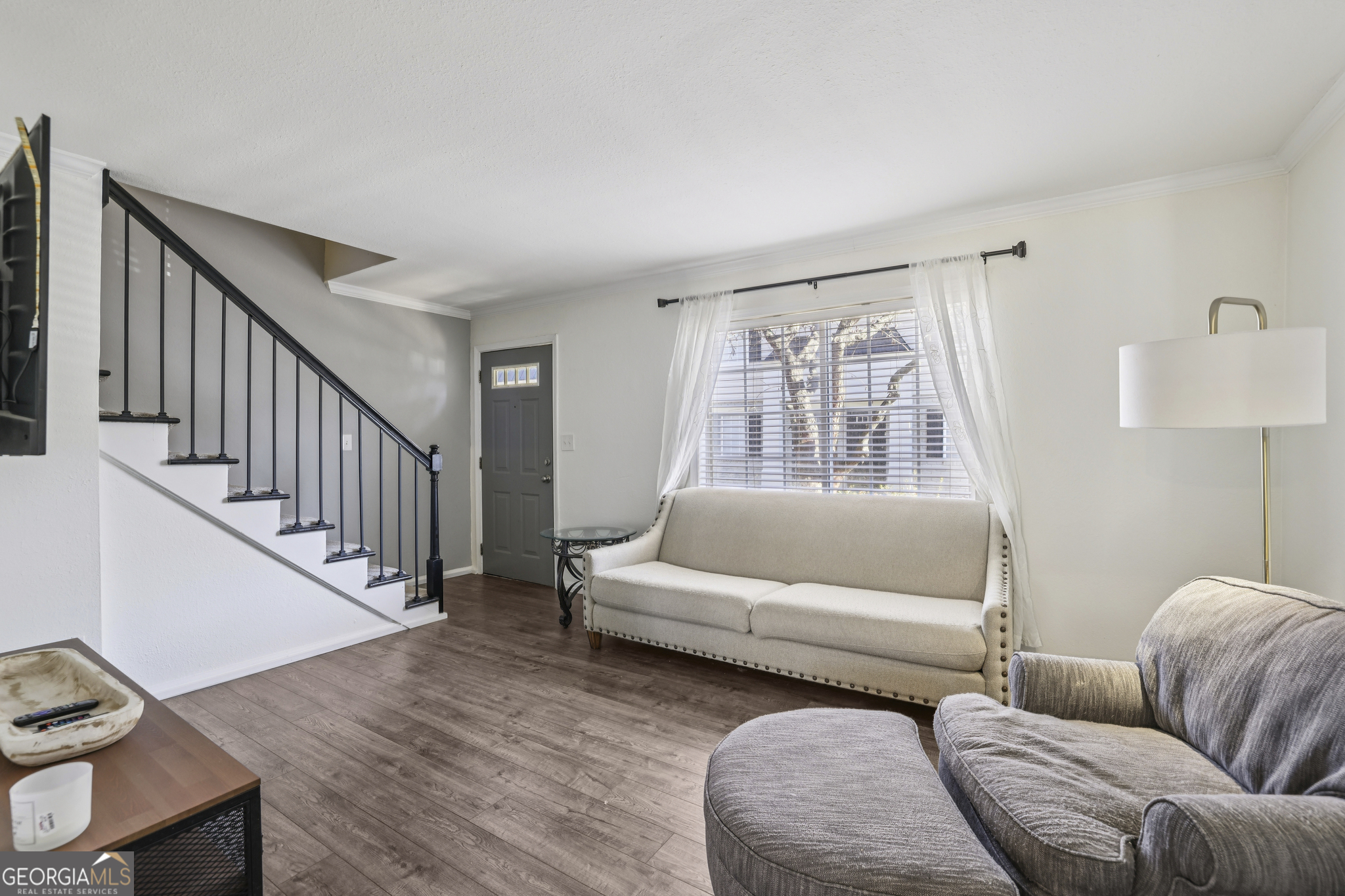 6940 Roswell Road # 21A