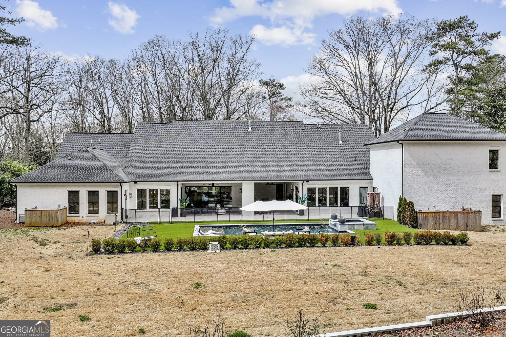 6055 Riverside Drive