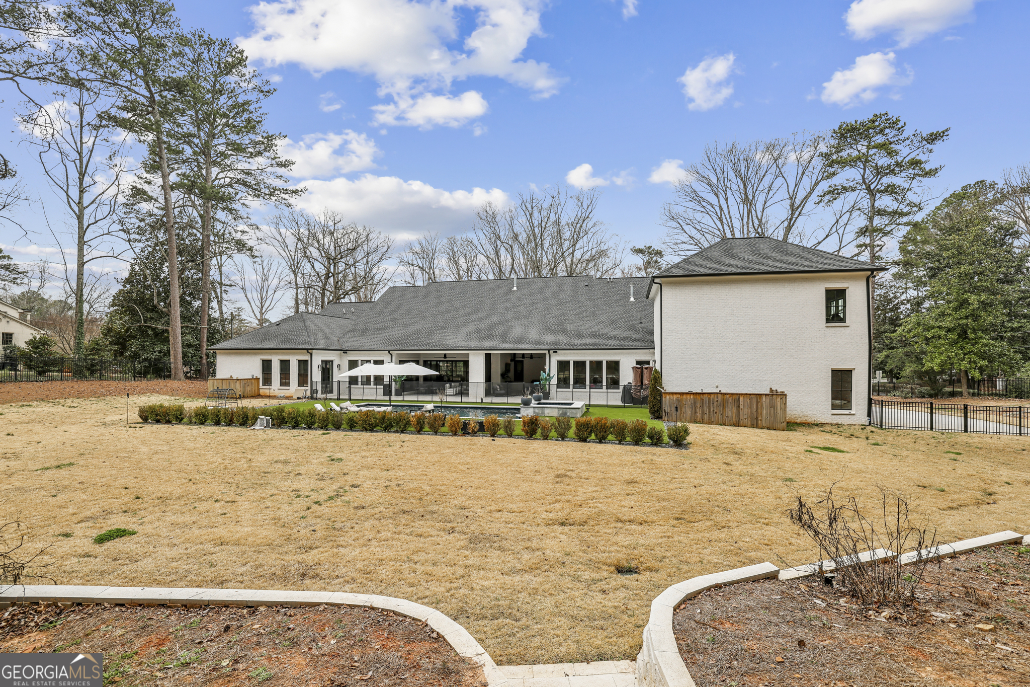 6055 Riverside Drive