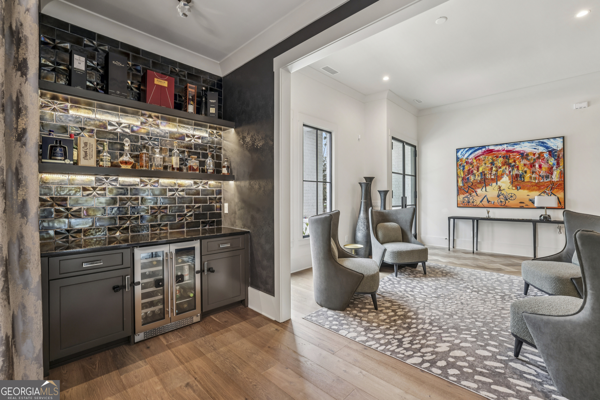 6055 Riverside Drive