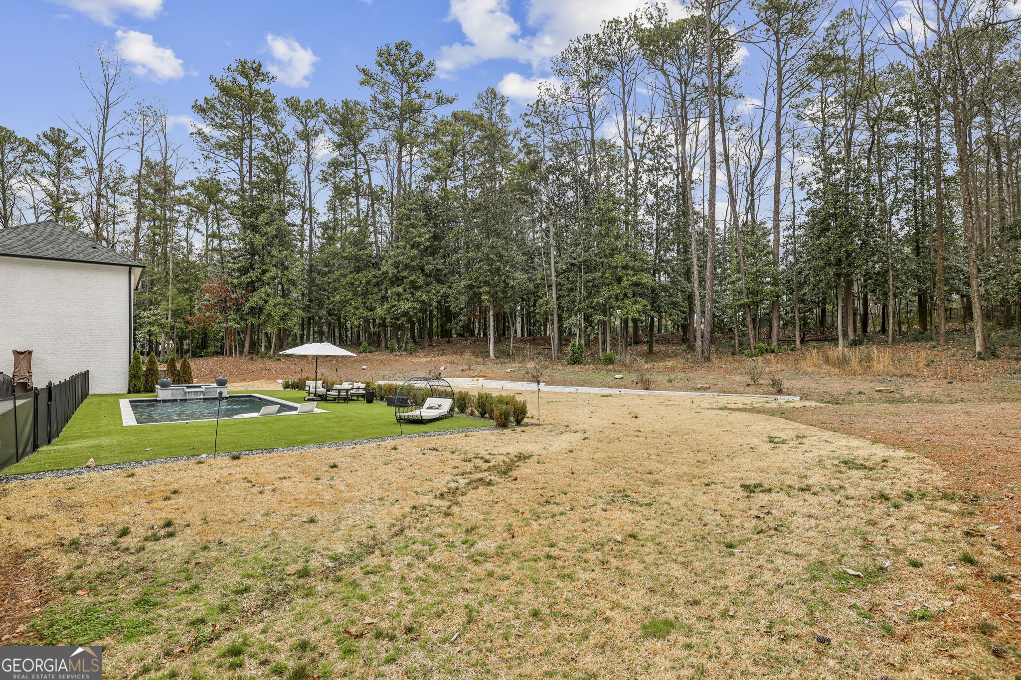 6055 Riverside Drive