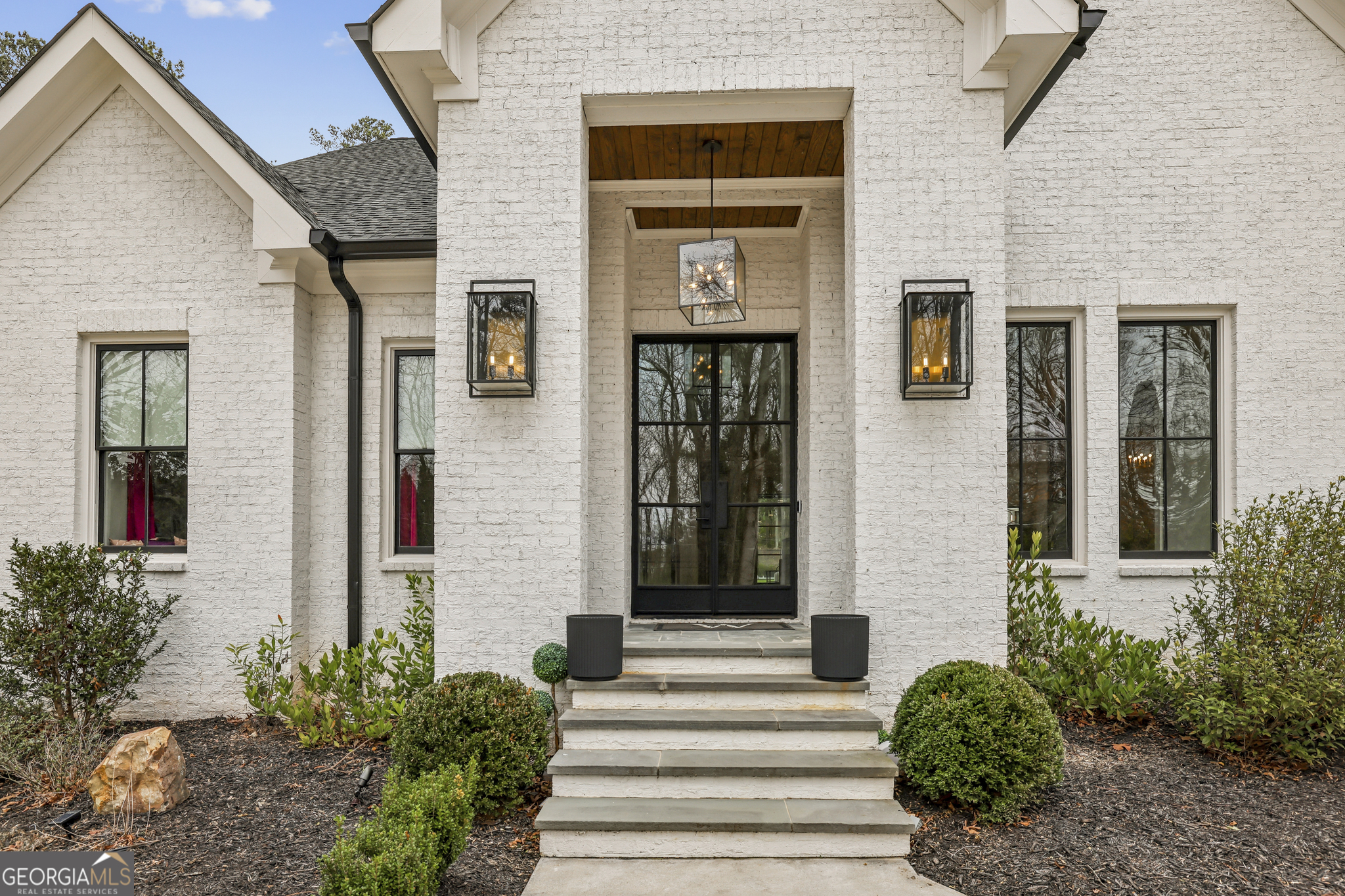 6055 Riverside Drive