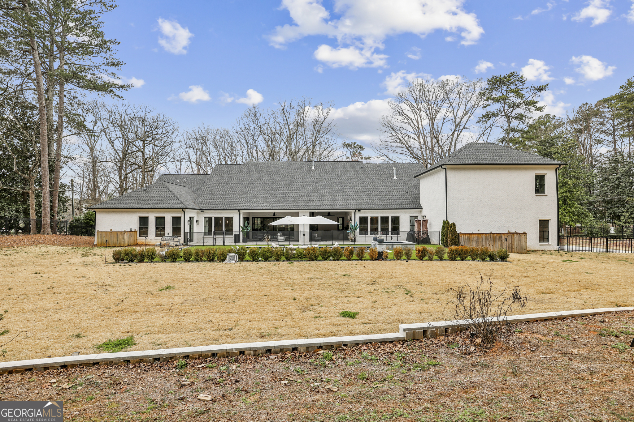 6055 Riverside Drive