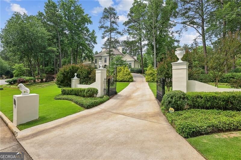 105 Wilderbluff Court
