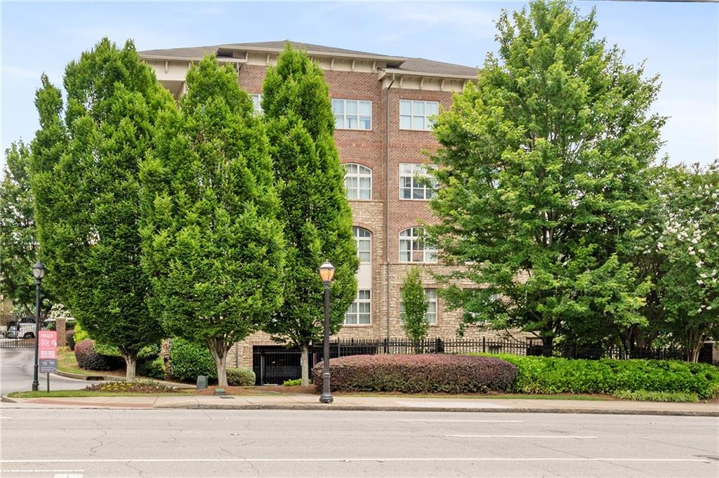 625 Piedmont Avenue NE Unit 105