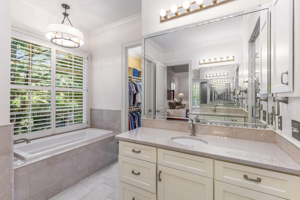 260 Northland Ridge Trail