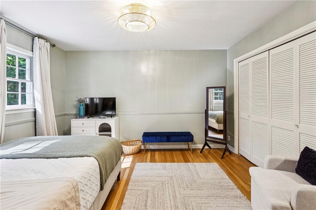 4056 Mcclatchey Circle NE