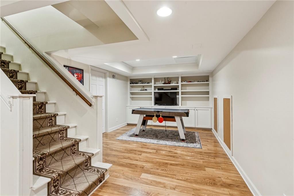 4056 Mcclatchey Circle NE